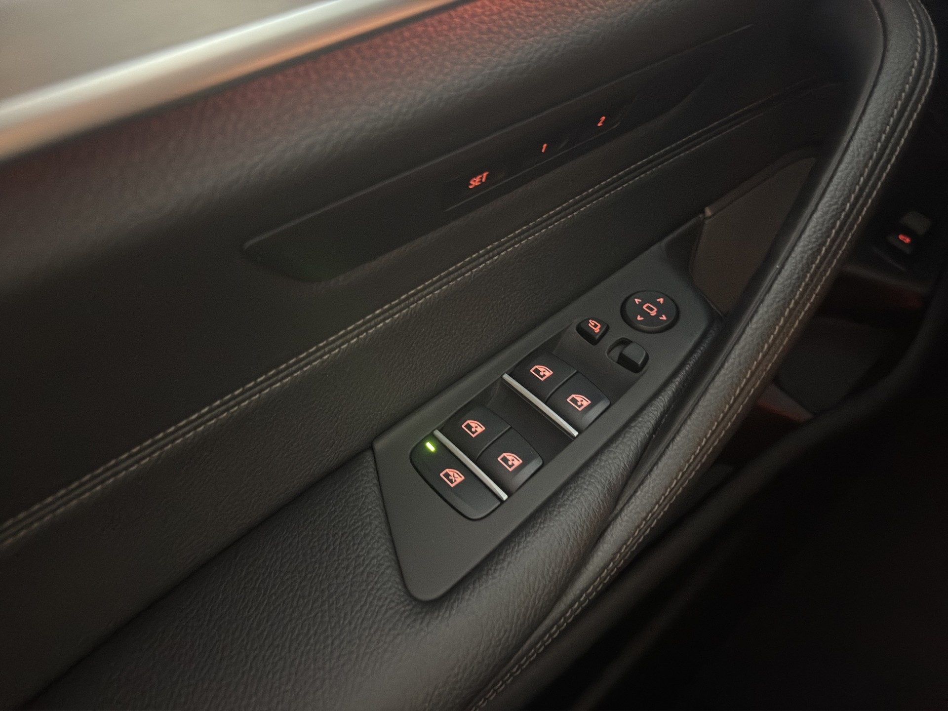 BMW 530d xDrive Touring Sport Line Steptronic-image-11