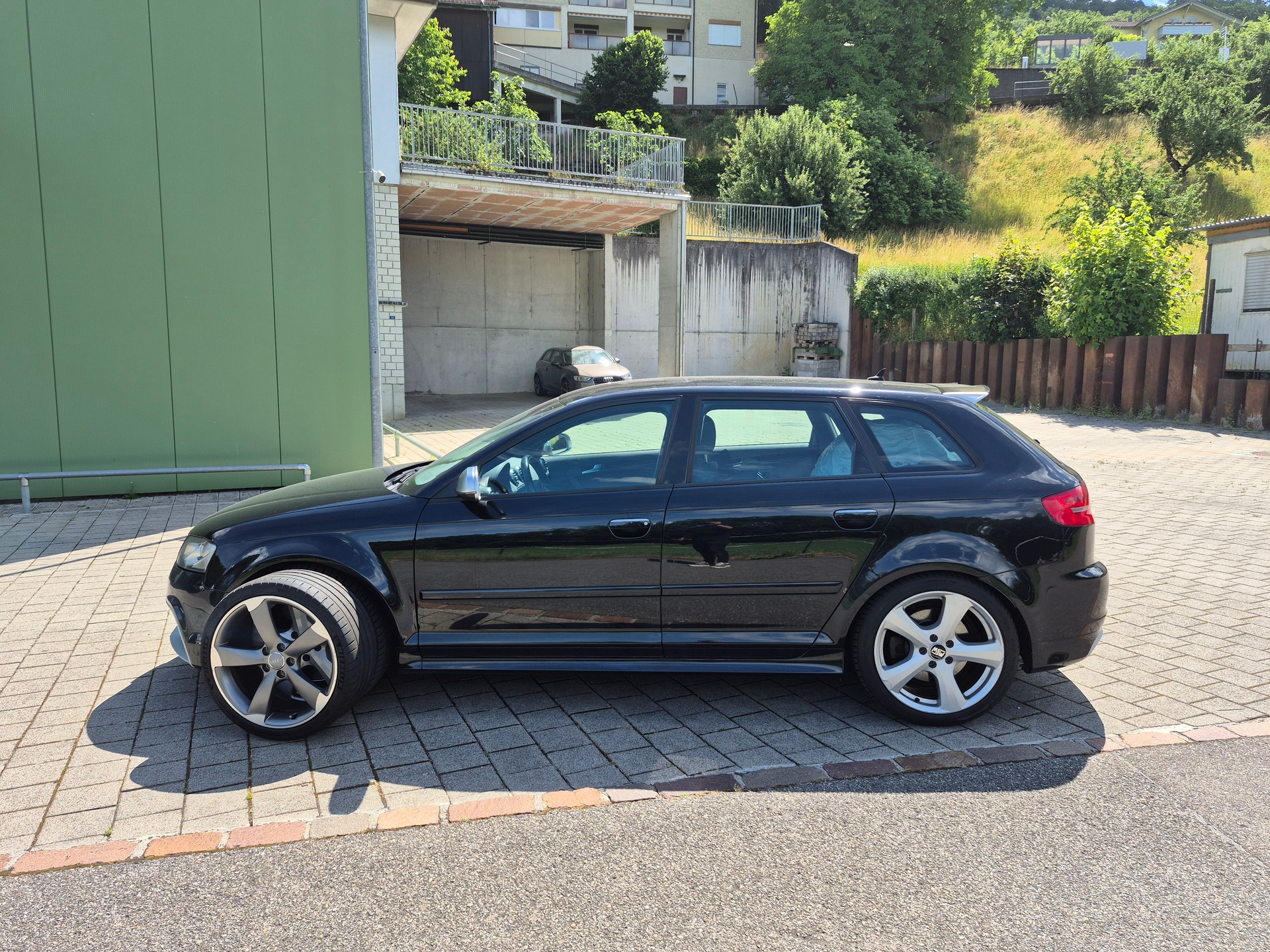 AUDI RS3 Sportback 2.5 TFSI quattro S-tronic-image-6