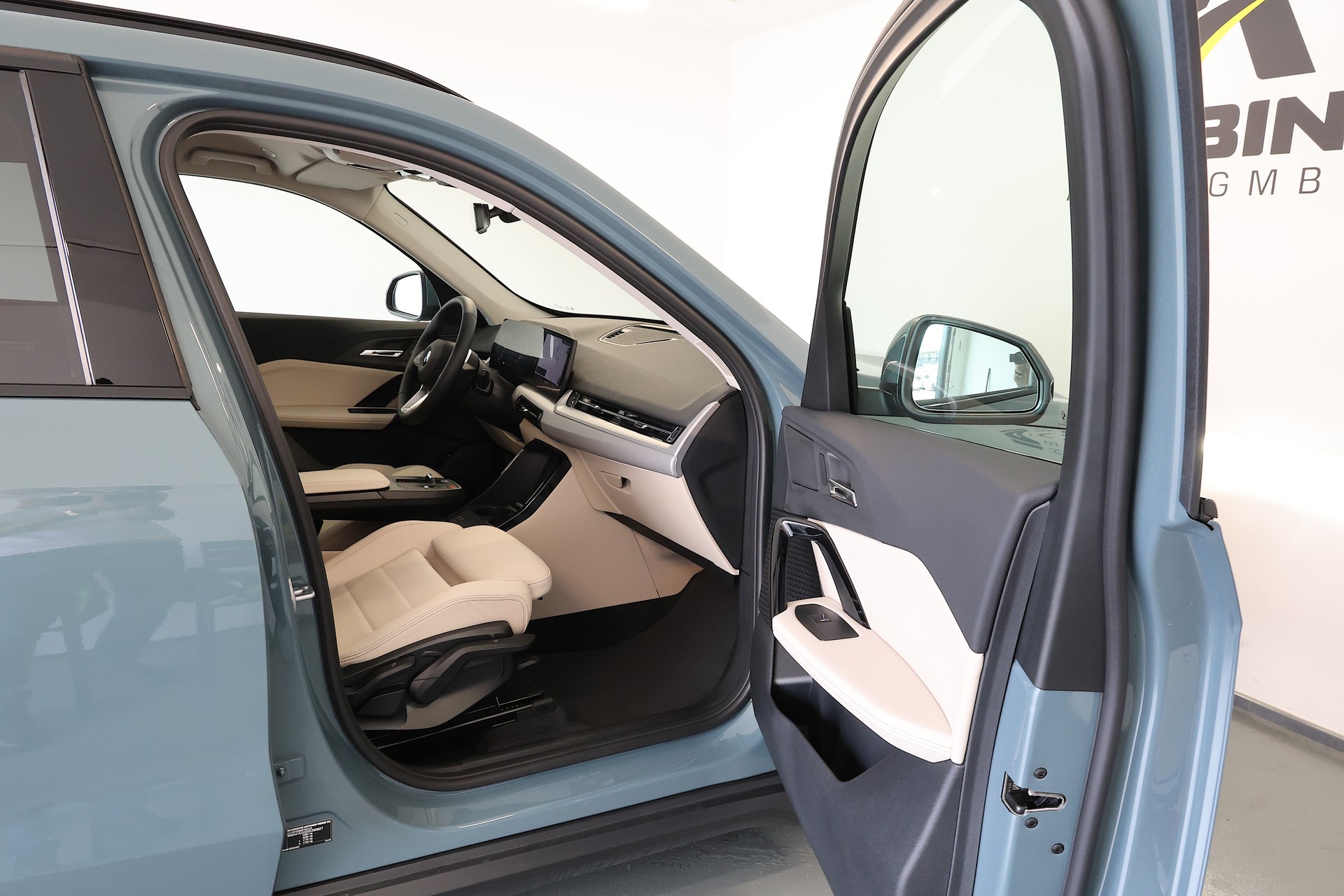 BMW X1 xDrive 20d 48V *CH-Fahrzeug* *Gratis-Service*-image-11