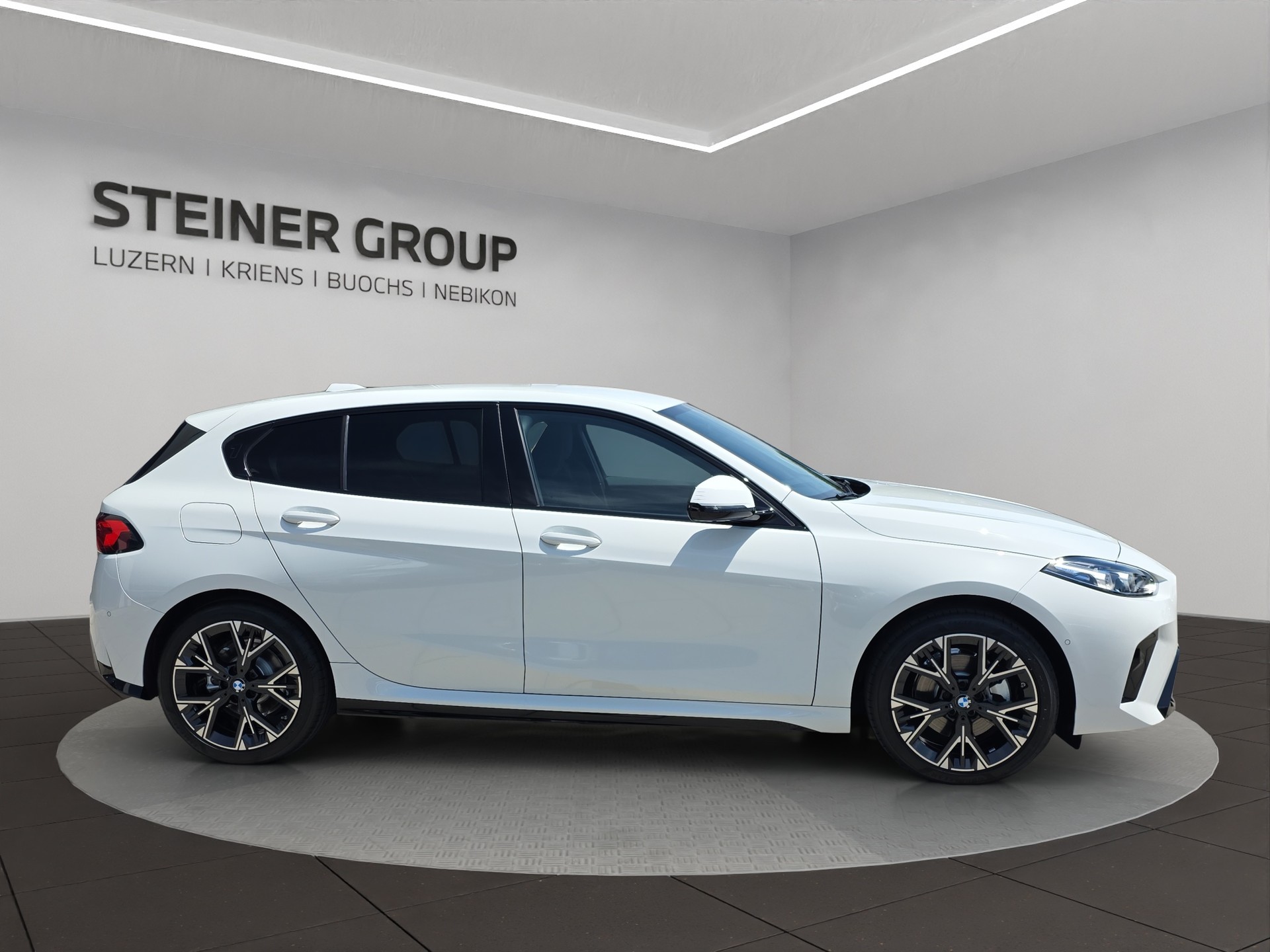 BMW 120 M Sport Pro Steptronic-image-2