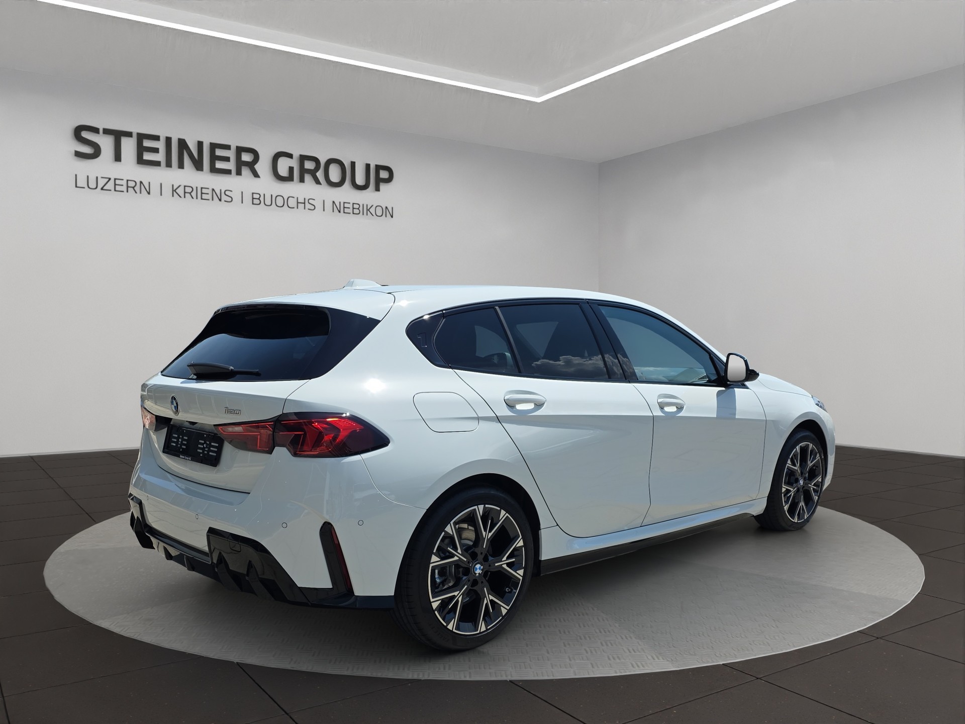 BMW 120 M Sport Pro Steptronic-image-3