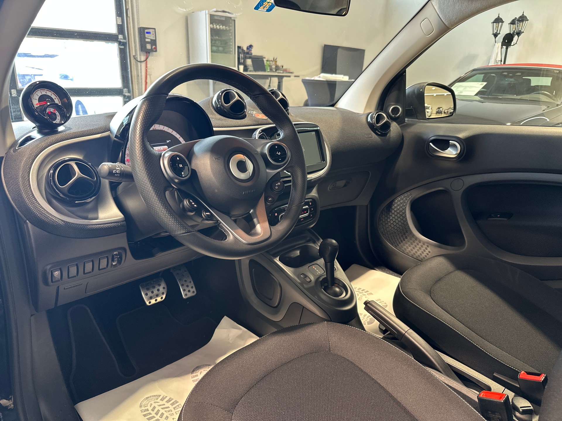 SMART fortwo citypassion twinmatic-image-1
