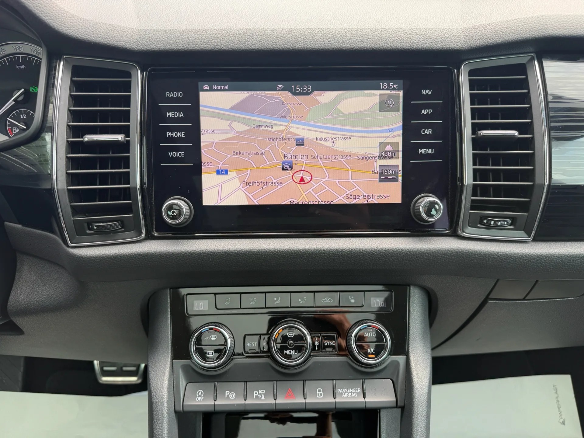 SKODA Kodiaq 2.0 TDI 4x4 DSG 7 Plätzer-image-9