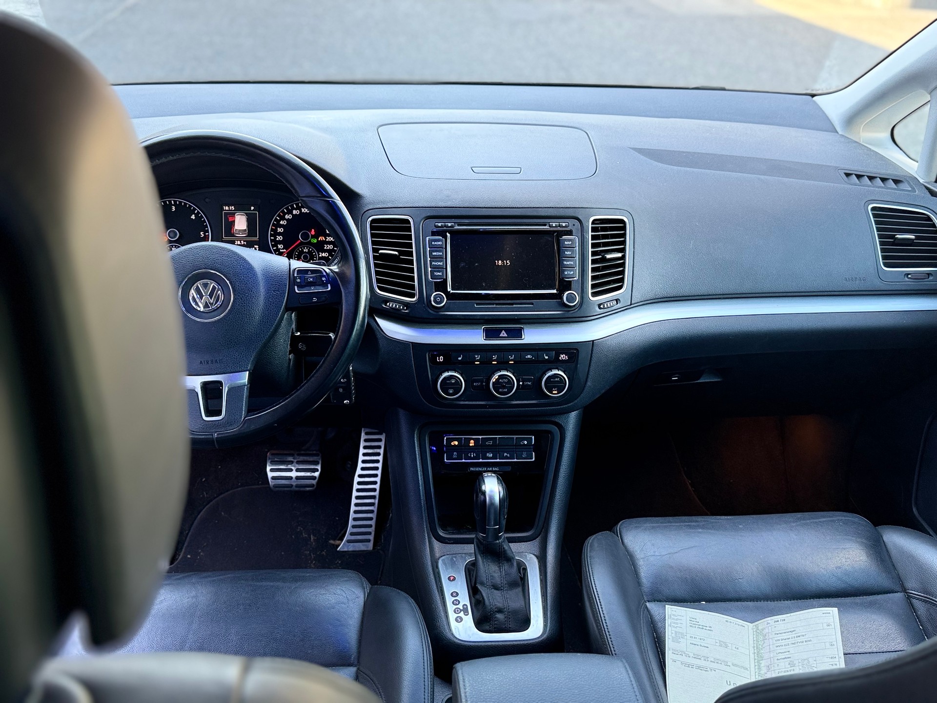 VW Sharan 2.0 TDI BlueMotion Technology Highline DSG-image-6