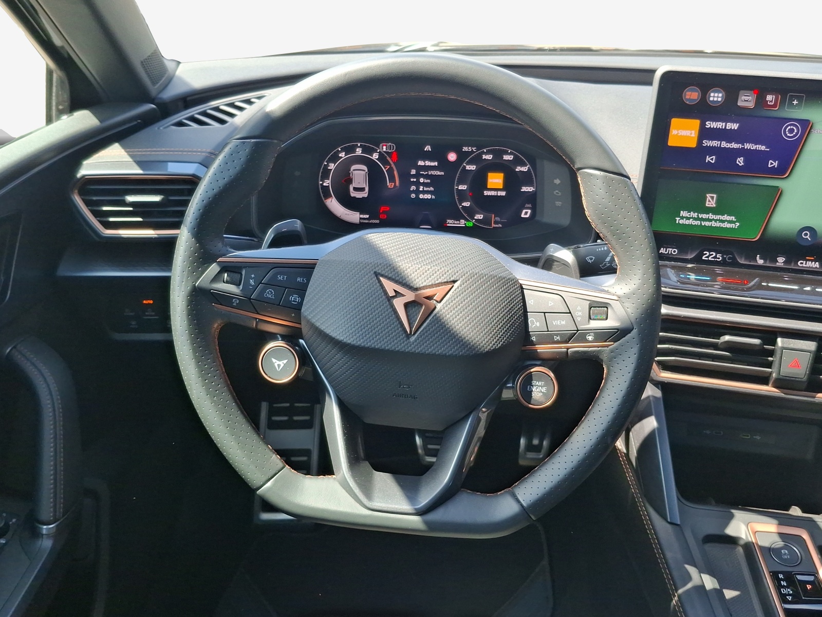 CUPRA LEON ST 1.5 eTSI DSG-image-9