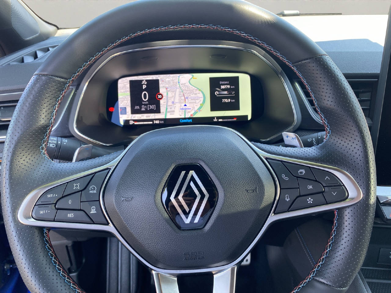 RENAULT Captur 1.3 TCe 160 esprit Alpine EDC-image-13