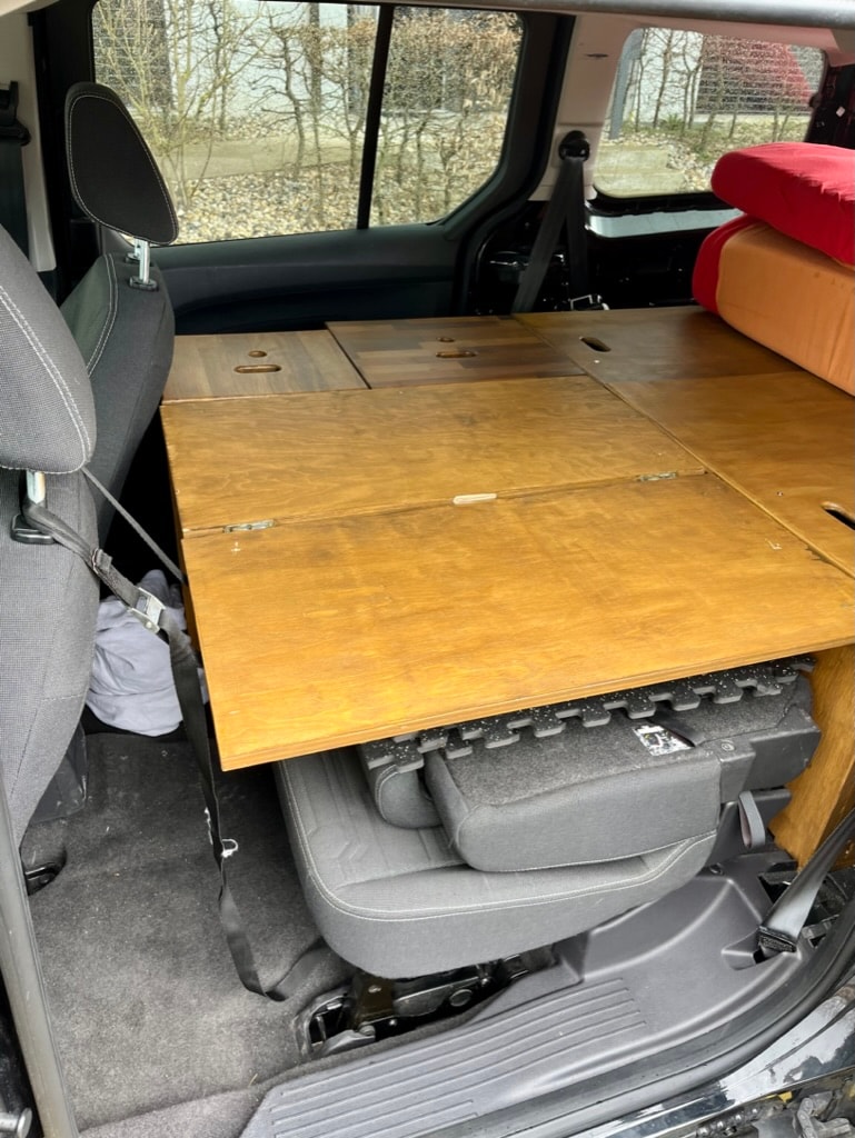 FORD GRAND TOURNEO CONNECT AMÉNAGÉ CAMPING-CAR — 1.6 TDCi 115 Titanium-image-4