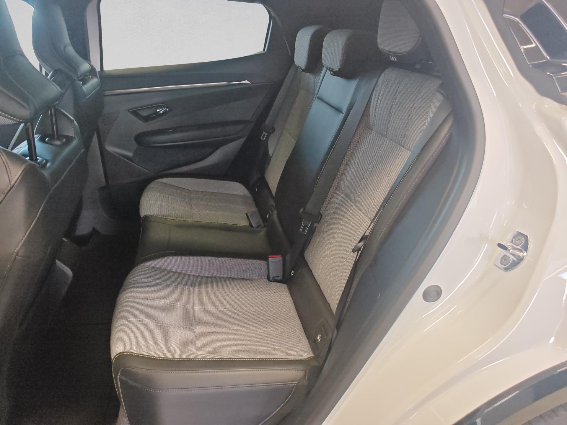 RENAULT Mégane E-TECH EV60 Techno-image-14