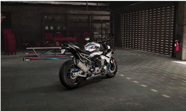 BMW M 1000 R-showroom-element-1