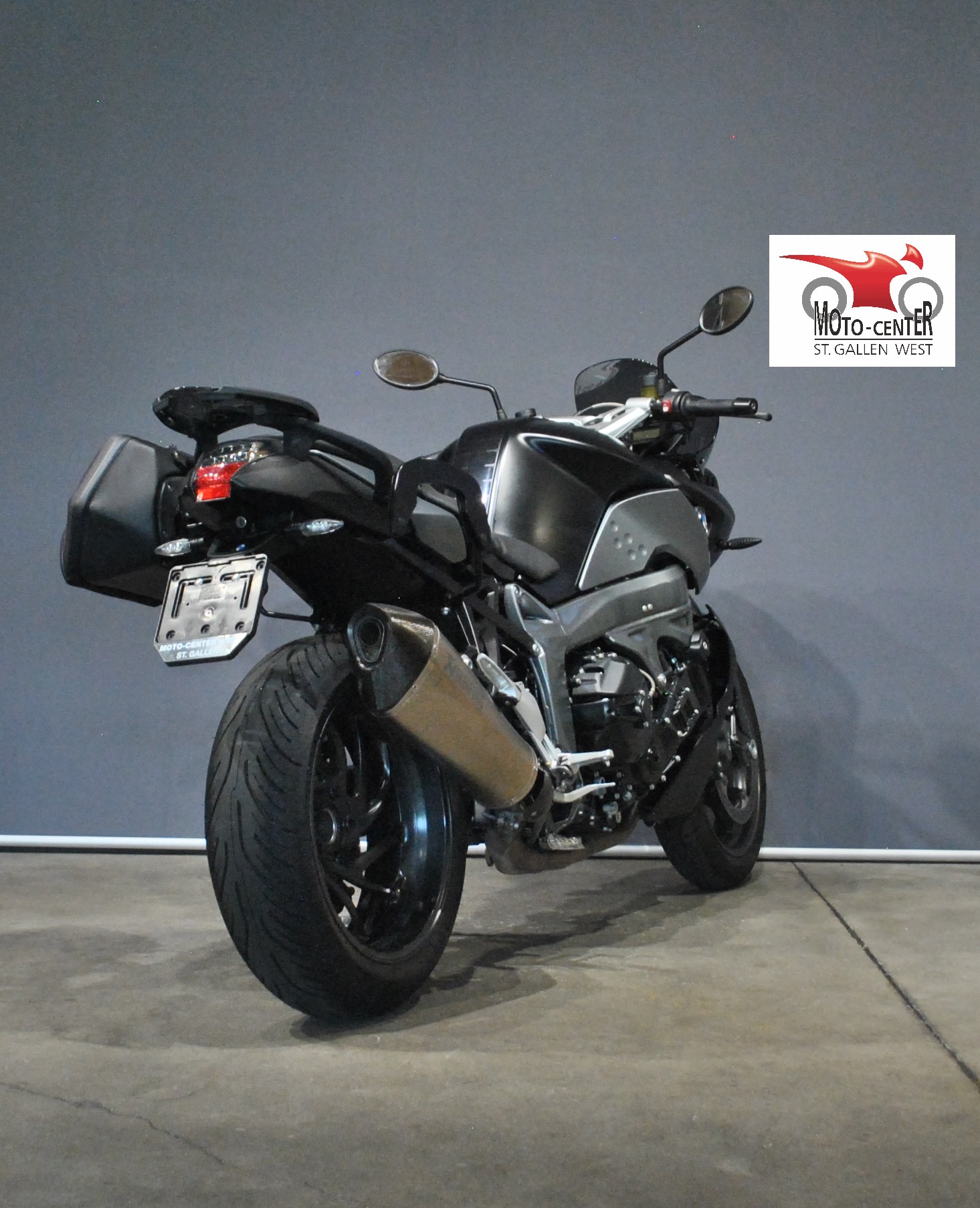 BMW K 1300 R-showroom-element-3