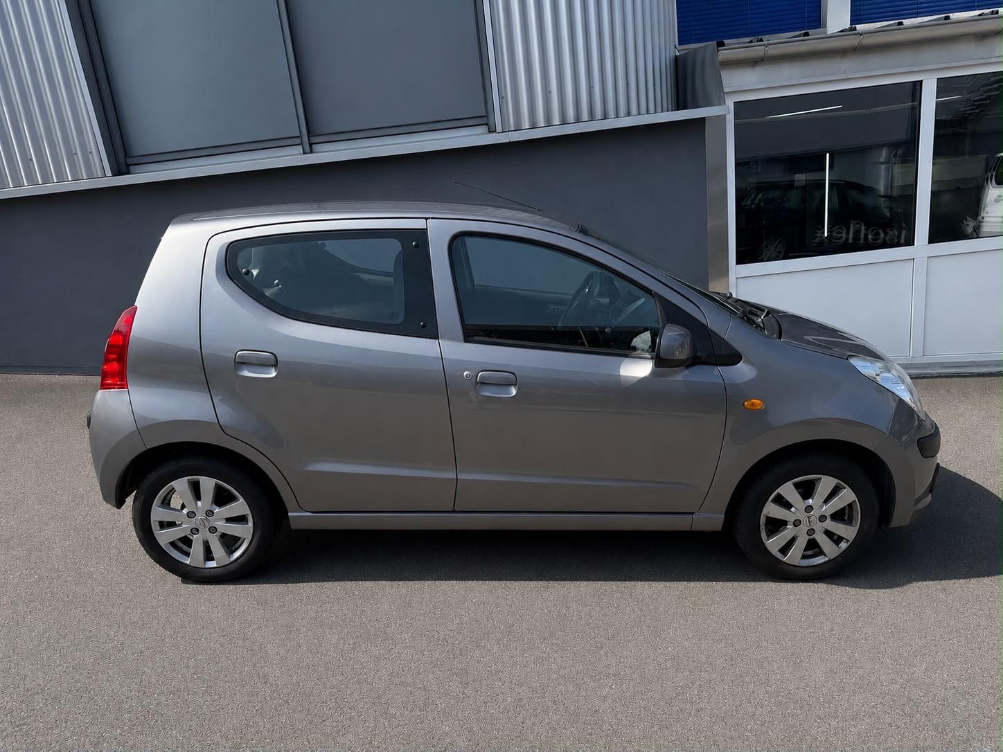 NISSAN Pixo 1.0 acenta-image-4