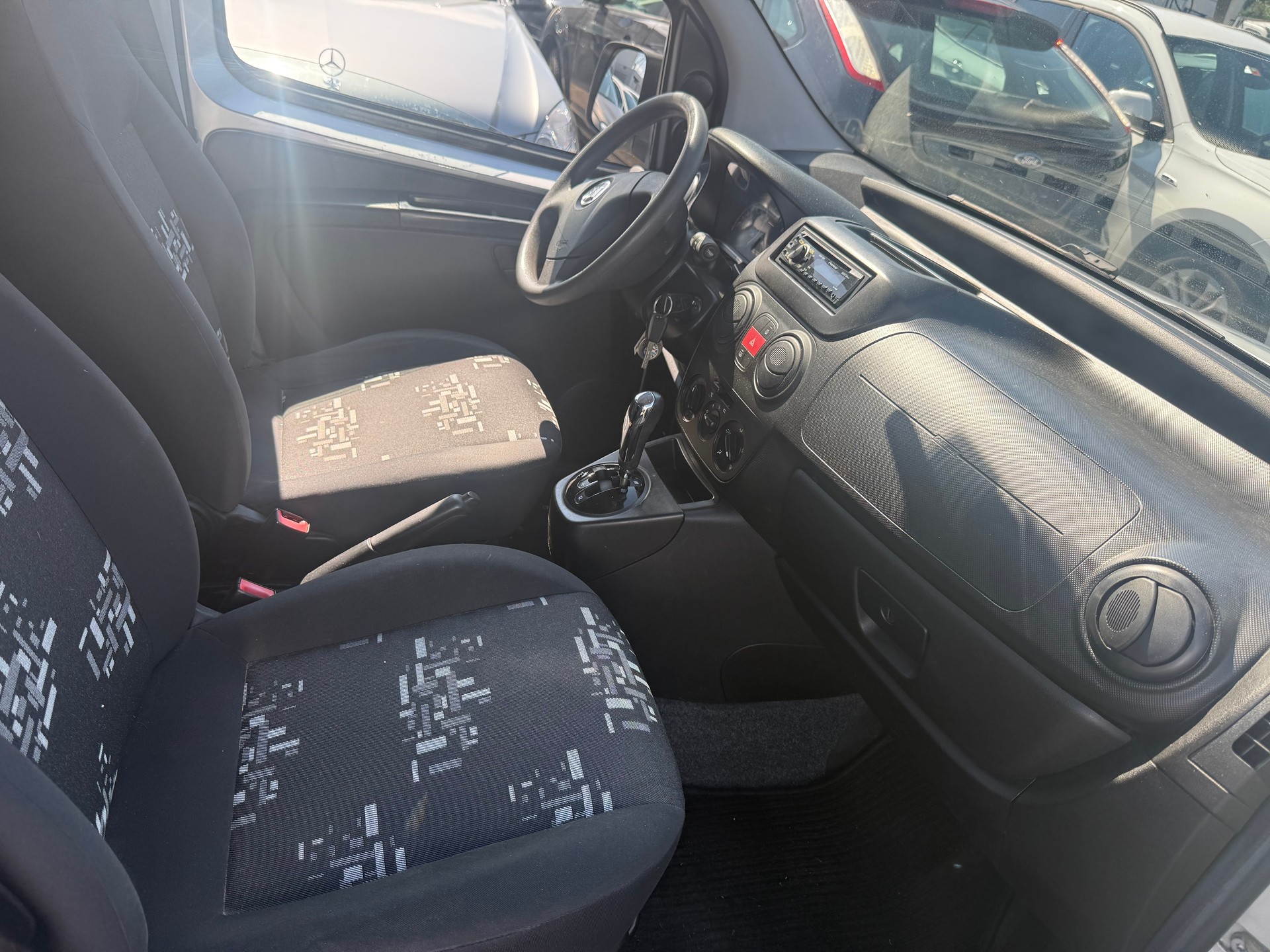 FIAT Qubo 1.3 JTD MyLife Dualogic-image-8
