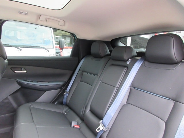 NISSAN Leaf 75 kWh Evolve-image-10