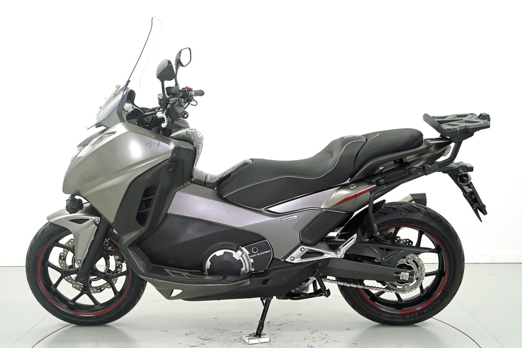 HONDA NC 750 D ABS-image-4