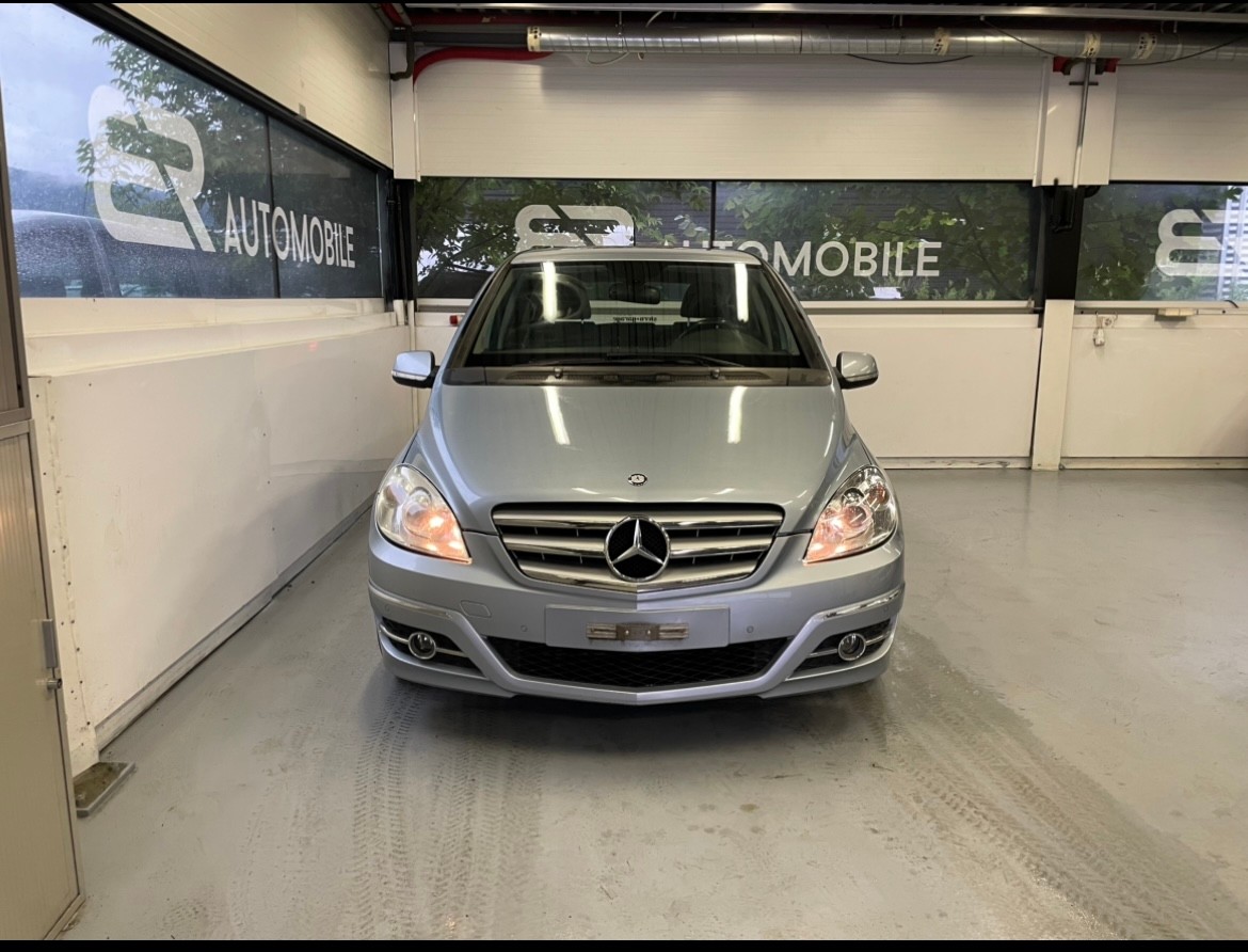 MERCEDES-BENZ B 180 (170) BlueEfficiency-image-1