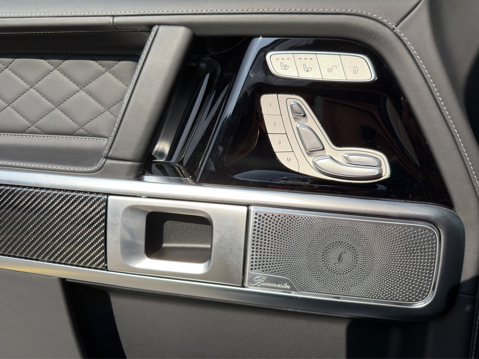 MERCEDES-BENZ G 63 AMG 9G-Tronic-image-11