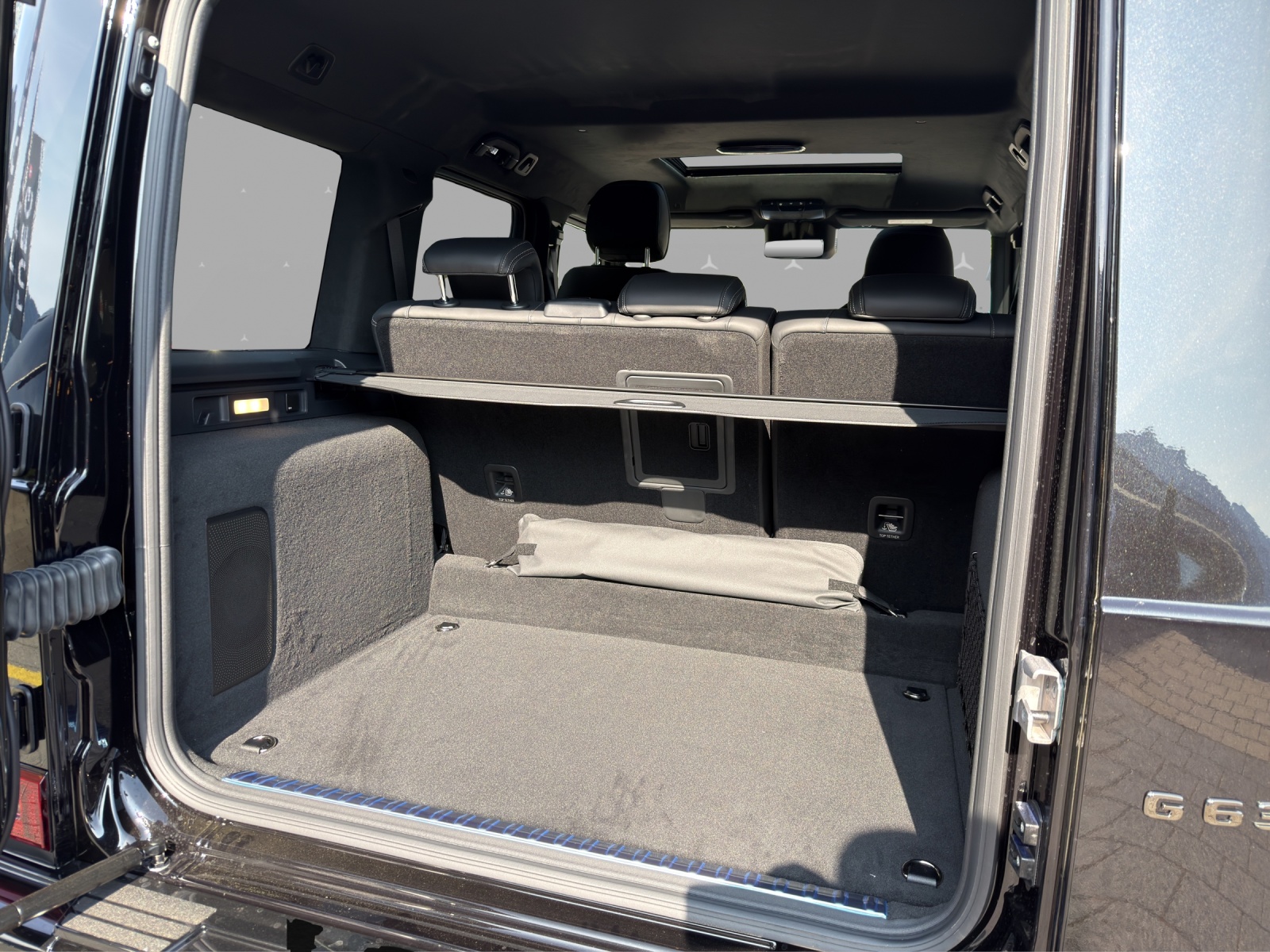 MERCEDES-BENZ G 63 AMG 9G-Tronic-image-12