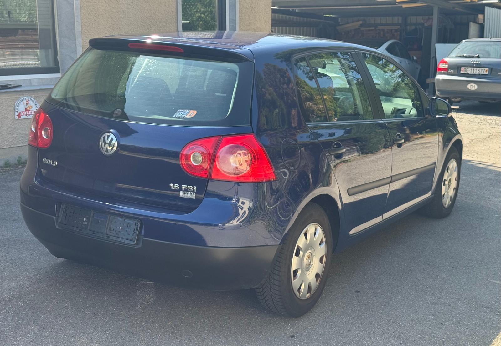 VW Golf 1.6 FSI Comfortline-image-3