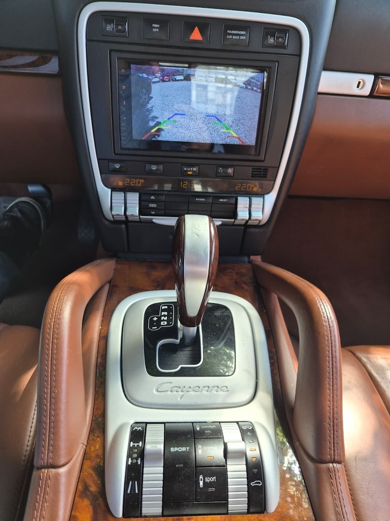 PORSCHE Cayenne Diesel-image-13