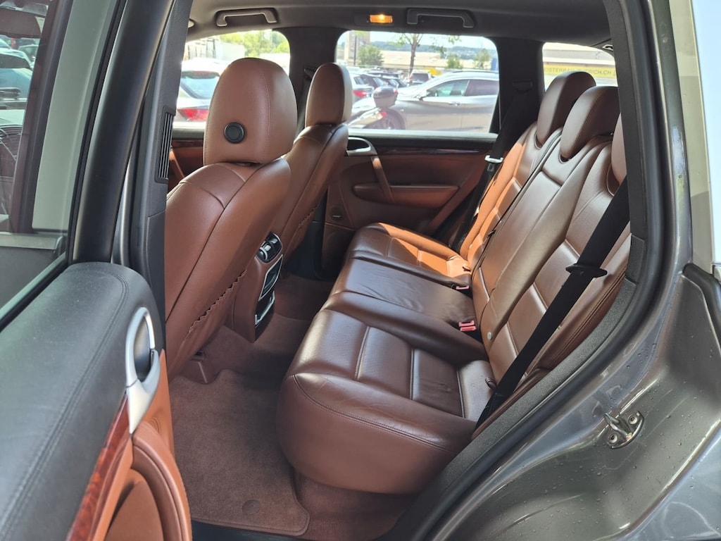 PORSCHE Cayenne Diesel-image-8