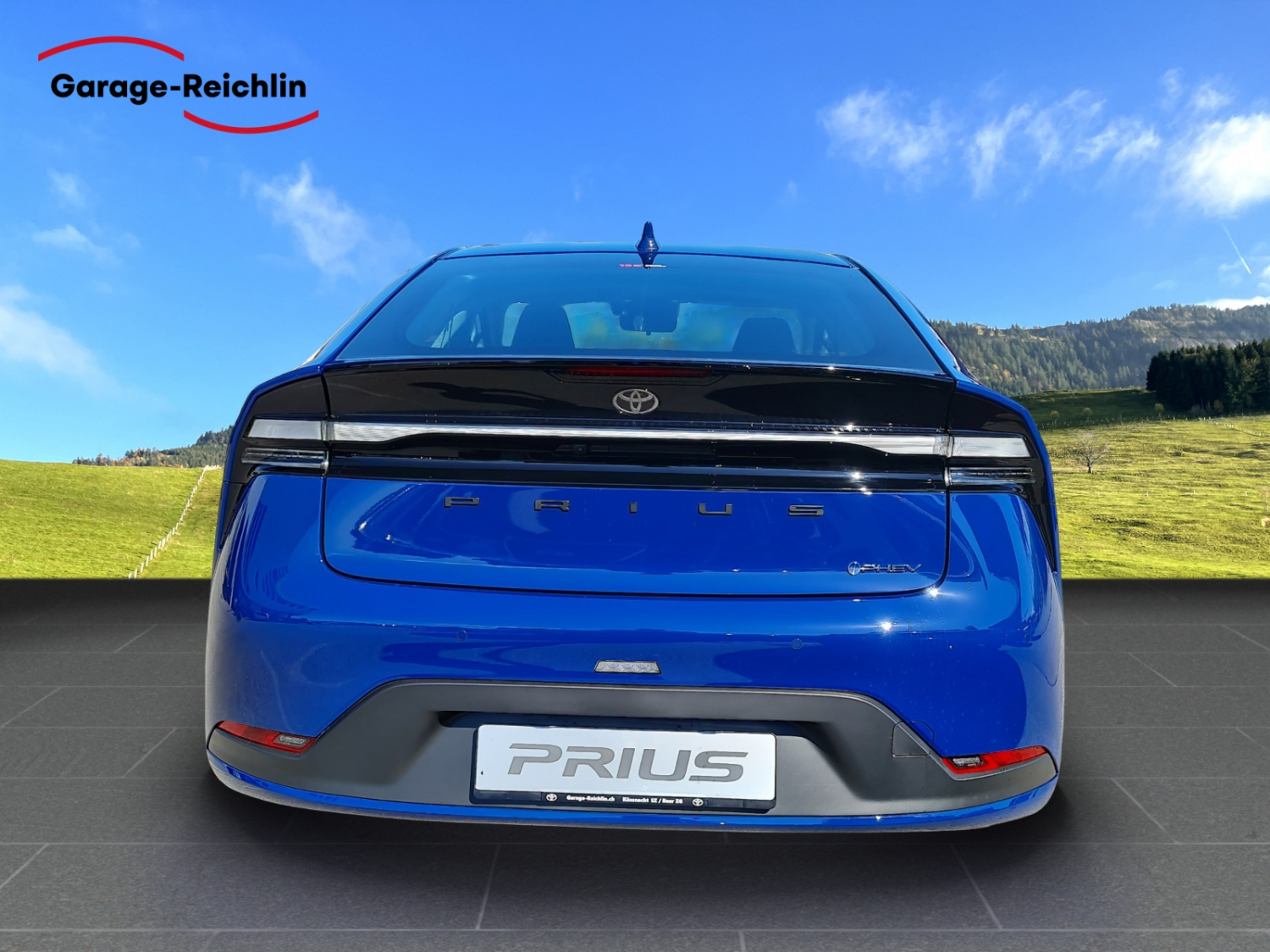 TOYOTA Prius 2.0 Plug-In-Hybrid Trend-image-3