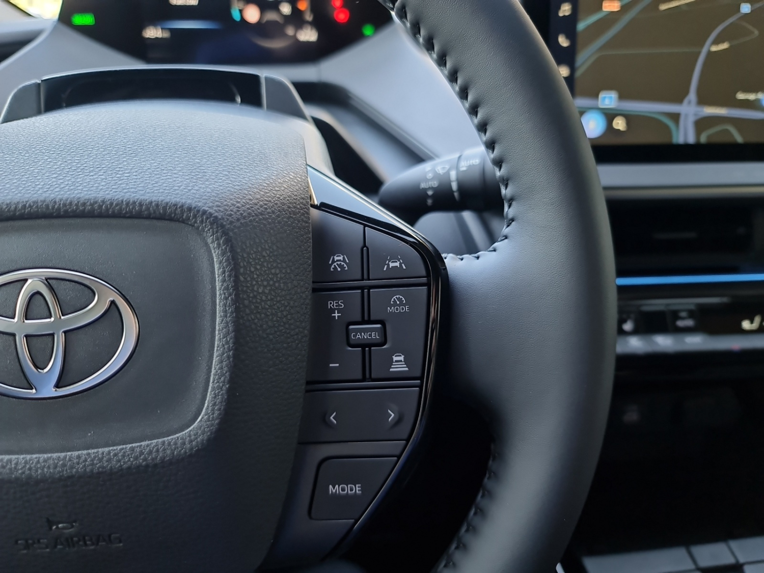 TOYOTA Prius 2.0 Plug-In-Hybrid Trend-image-17