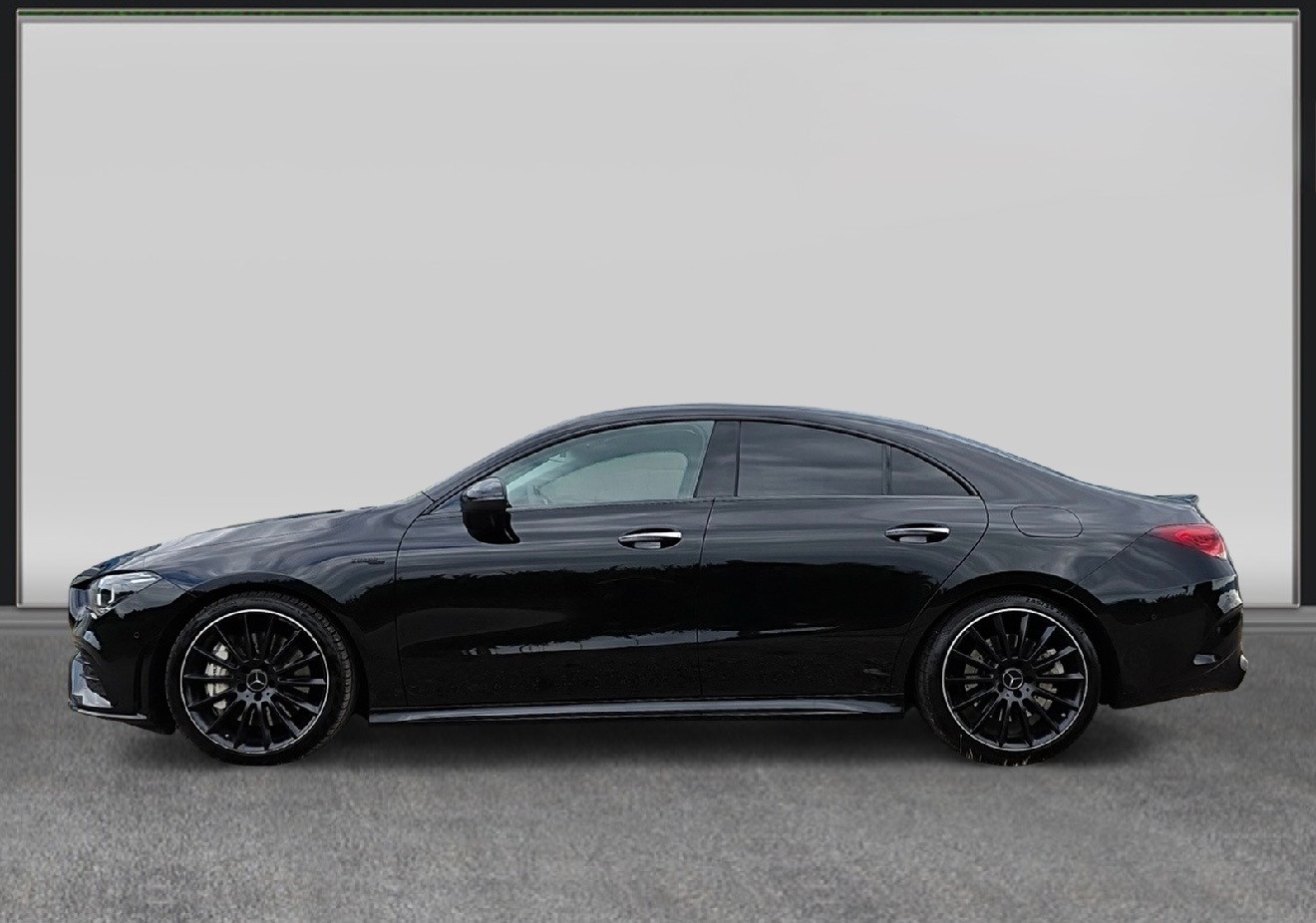 MERCEDES-BENZ CLA 35 AMG 4matic-image-1