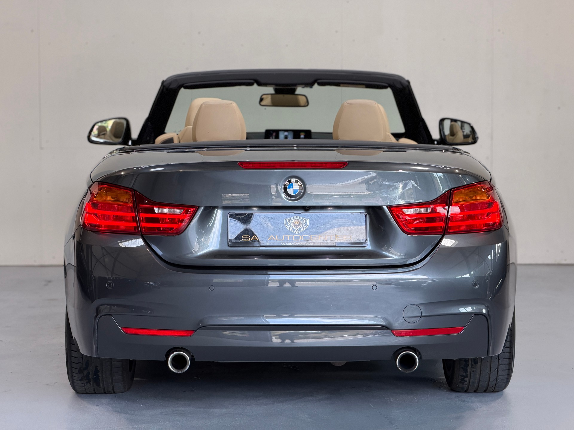 BMW 435i Cabriolet xDrive M-Sport Steptronic-image-9
