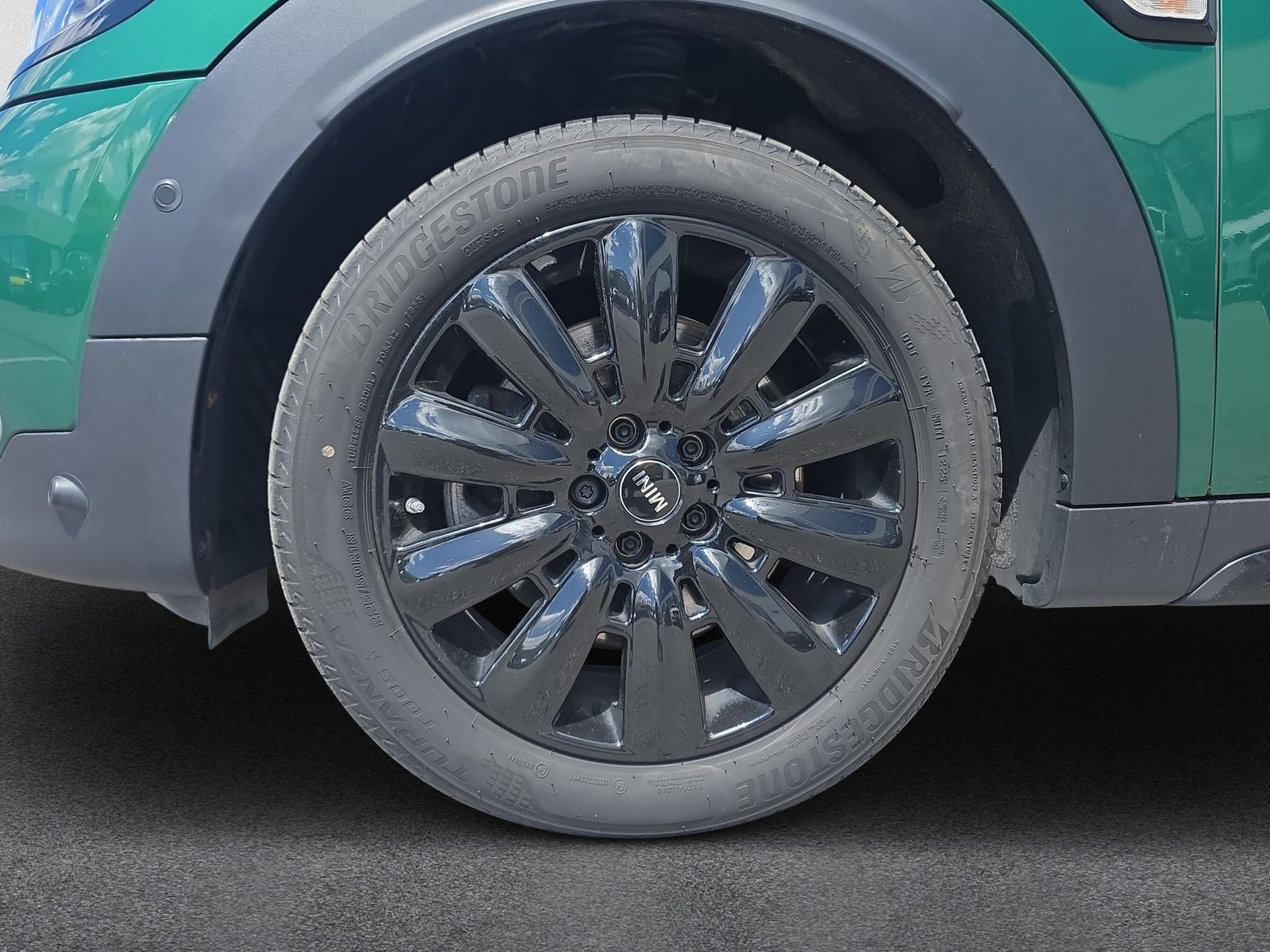 MINI Countryman S ALL4 F60 2.0i (CH)-image-8