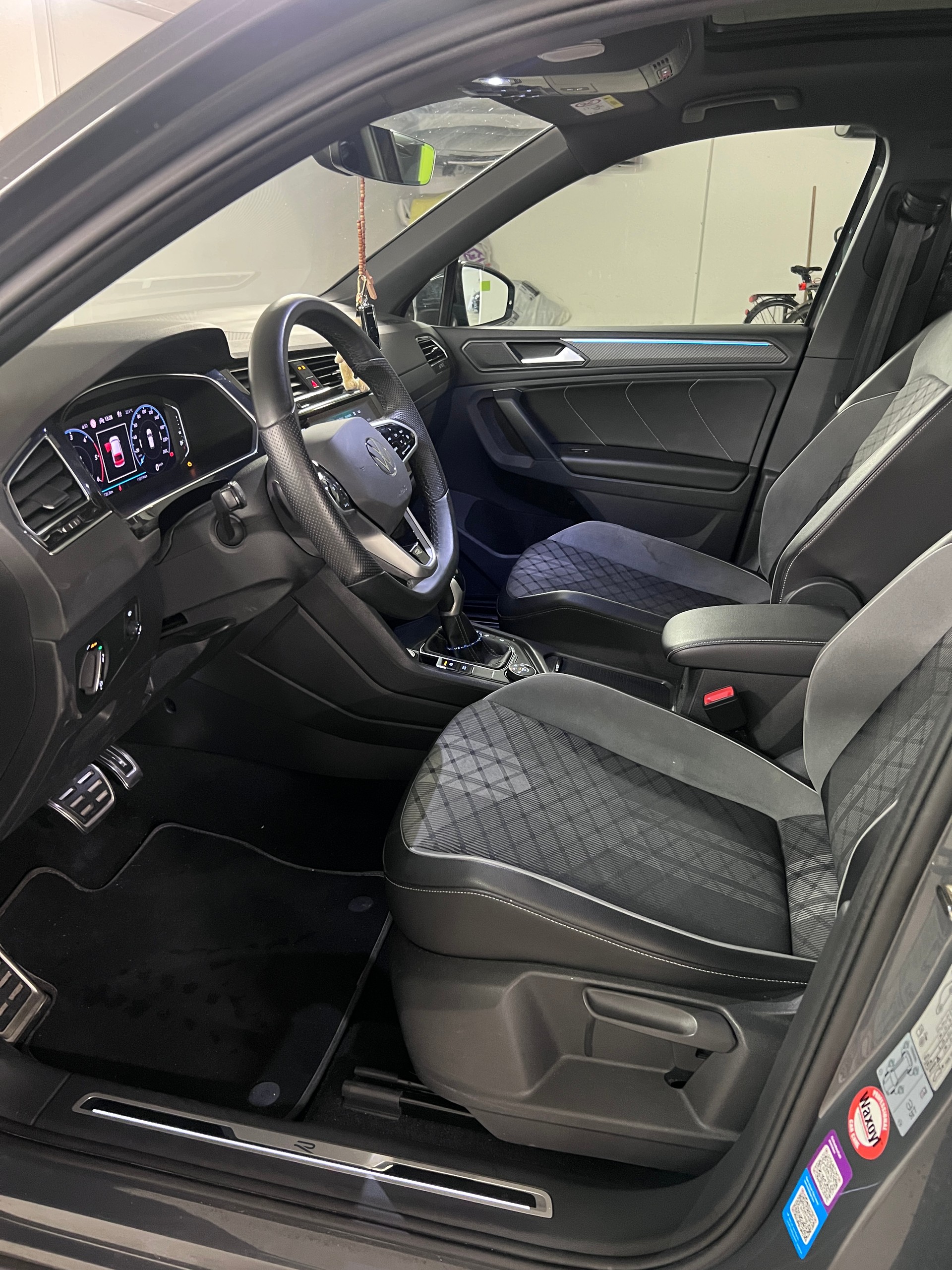 VW 2.0 TDI SCR R-Line SELECTION DSG-image-11