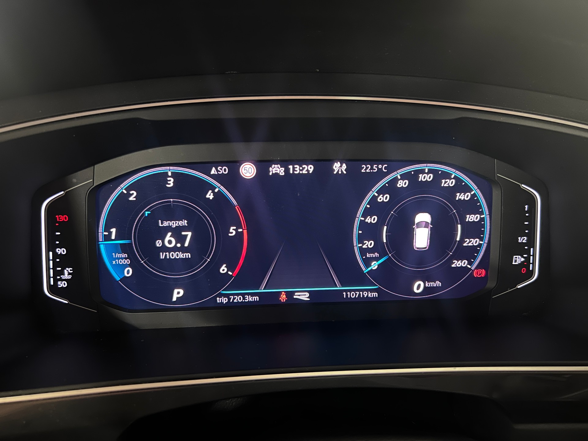 VW 2.0 TDI SCR R-Line SELECTION DSG-image-13