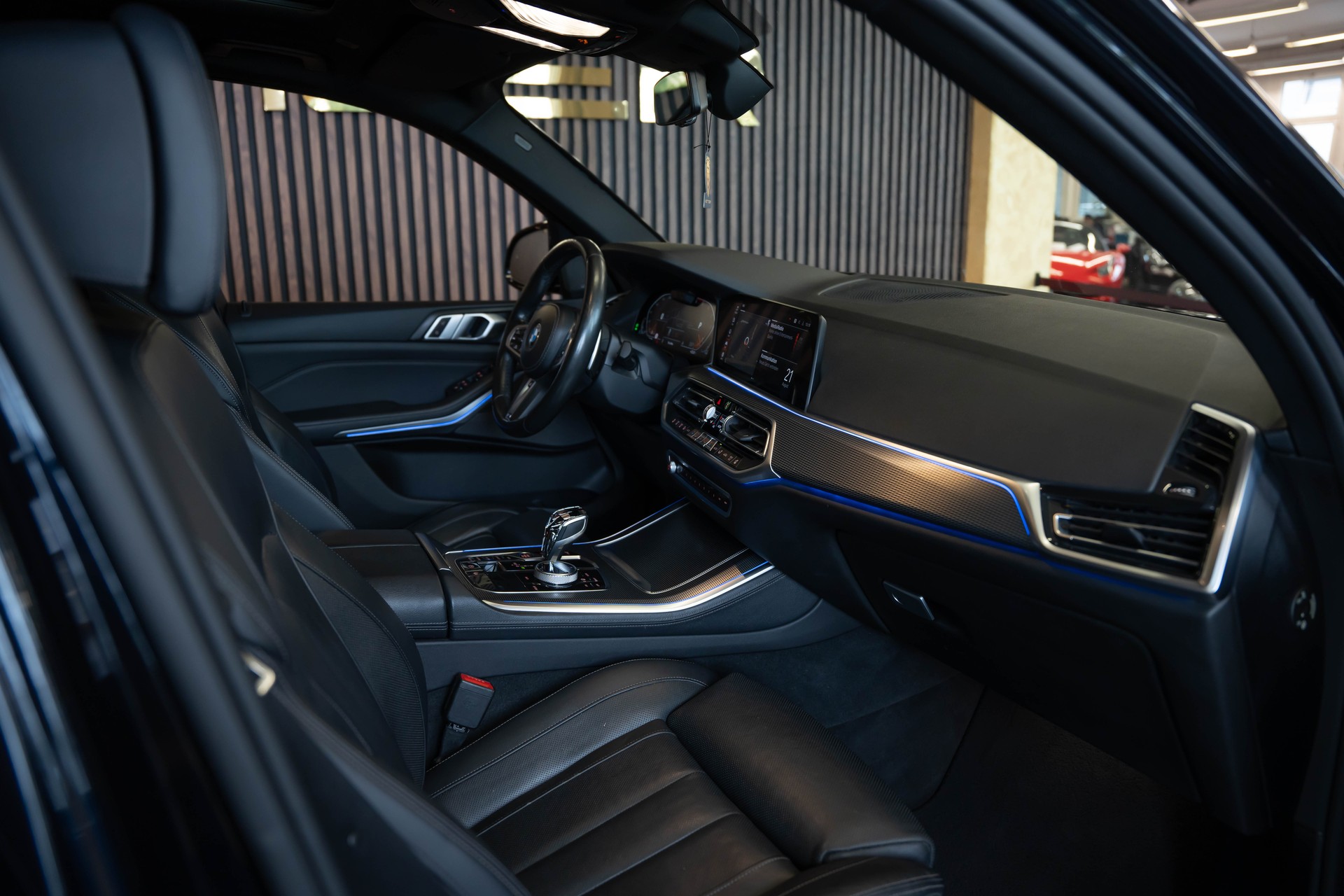 BMW X5 xDrive 30d Steptronic-image-14
