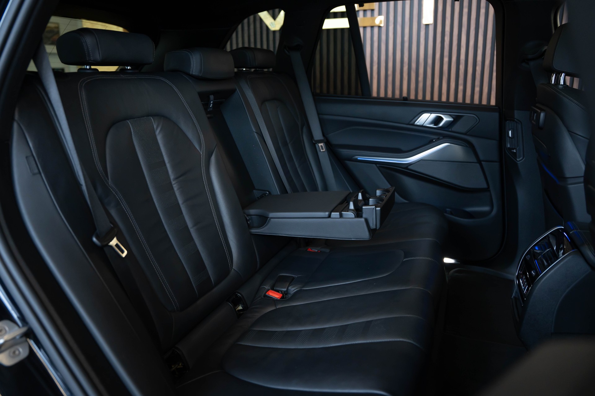 BMW X5 xDrive 30d Steptronic-image-19