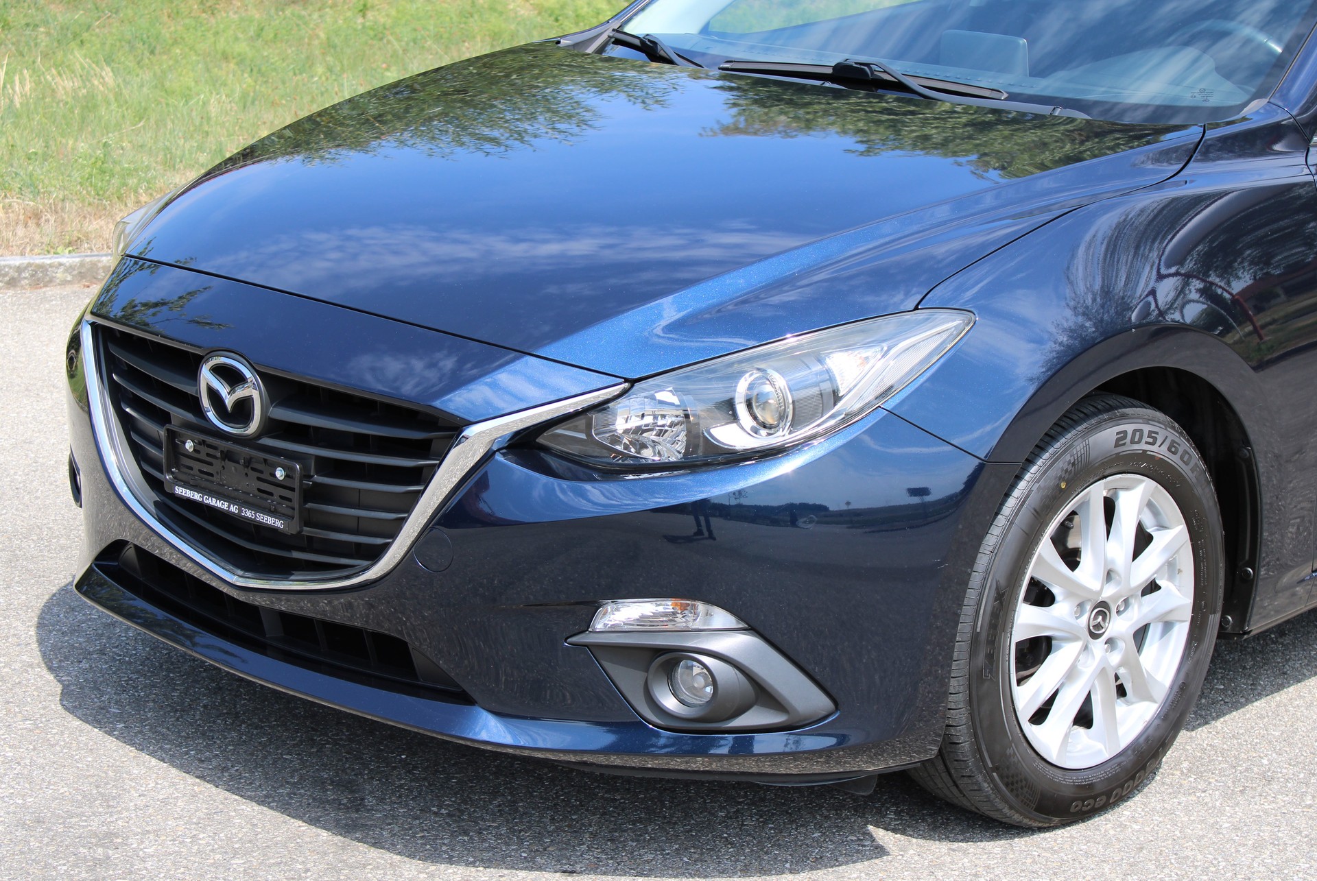 MAZDA 3 SKYACTIV-G 120 Ambition Plus-image-8