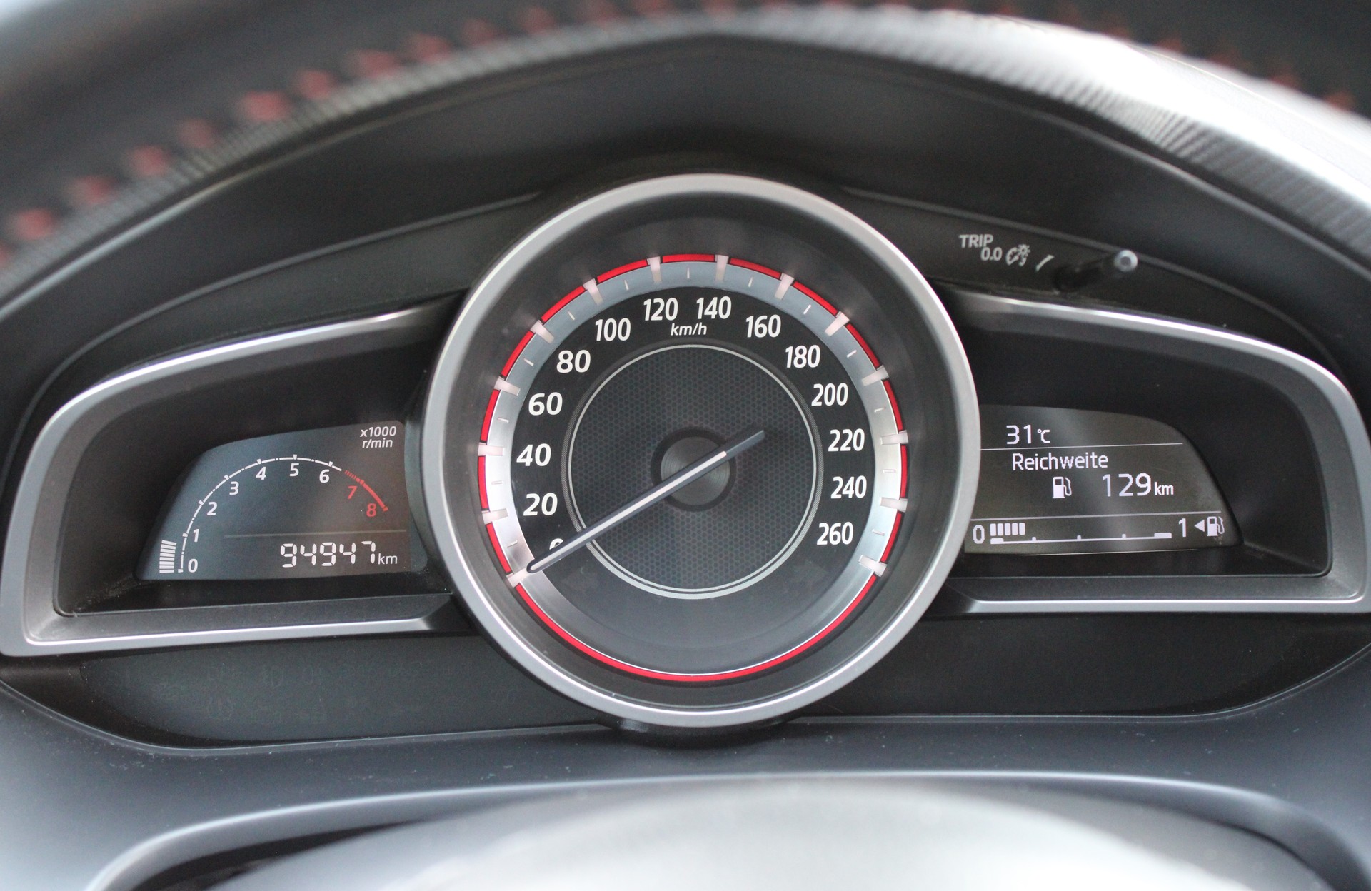 MAZDA 3 SKYACTIV-G 120 Ambition Plus-image-15