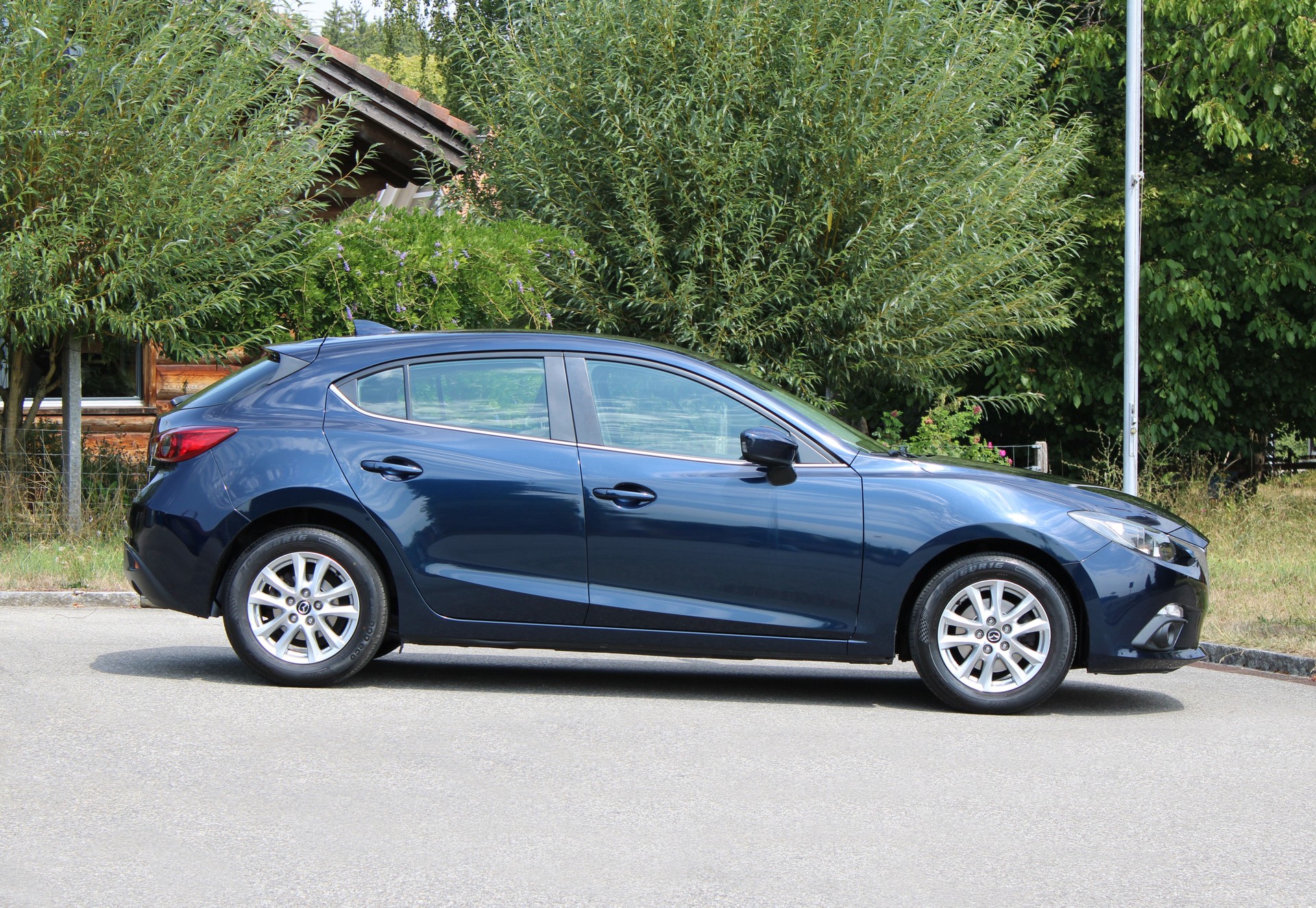 MAZDA 3 SKYACTIV-G 120 Ambition Plus-image-3