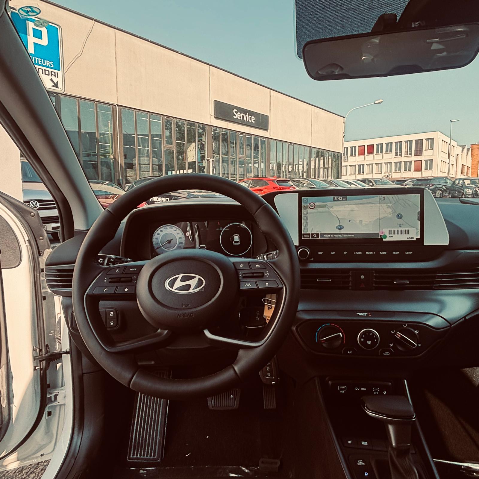 HYUNDAI i20 1.0 T-GDi Amplia DCT-image-10
