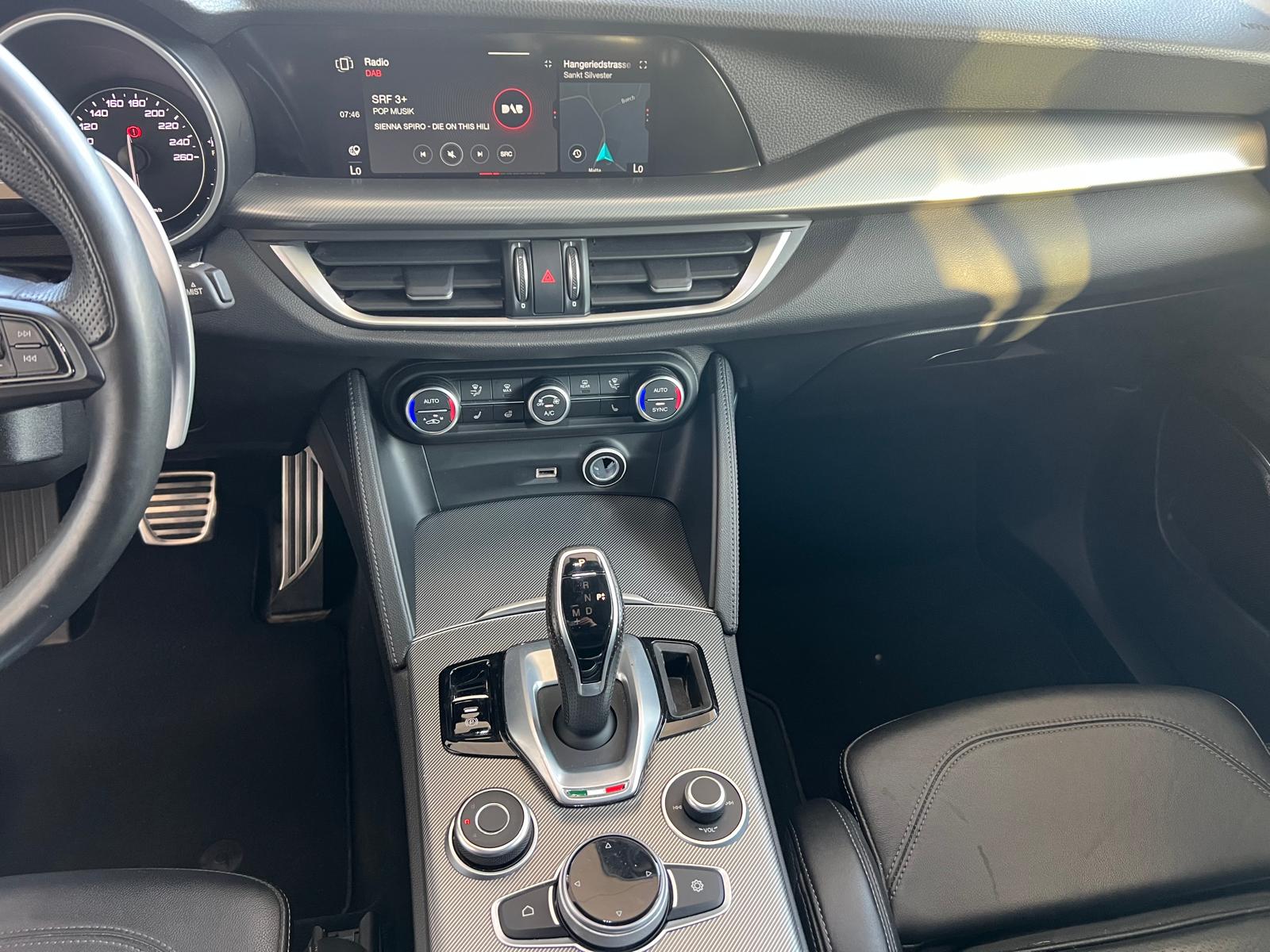 ALFA ROMEO Stelvio 2.2 JTDM Pack Veloce Q4-image-5