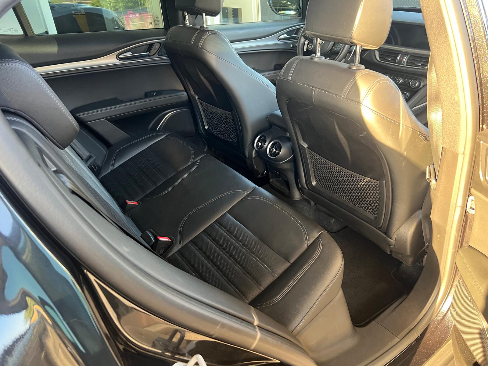 ALFA ROMEO Stelvio 2.2 JTDM Pack Veloce Q4-image-8