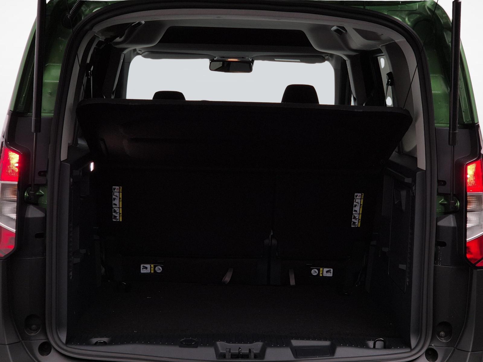 FORD Tourneo Courier 1.0 EcoBoost Titanium-image-15