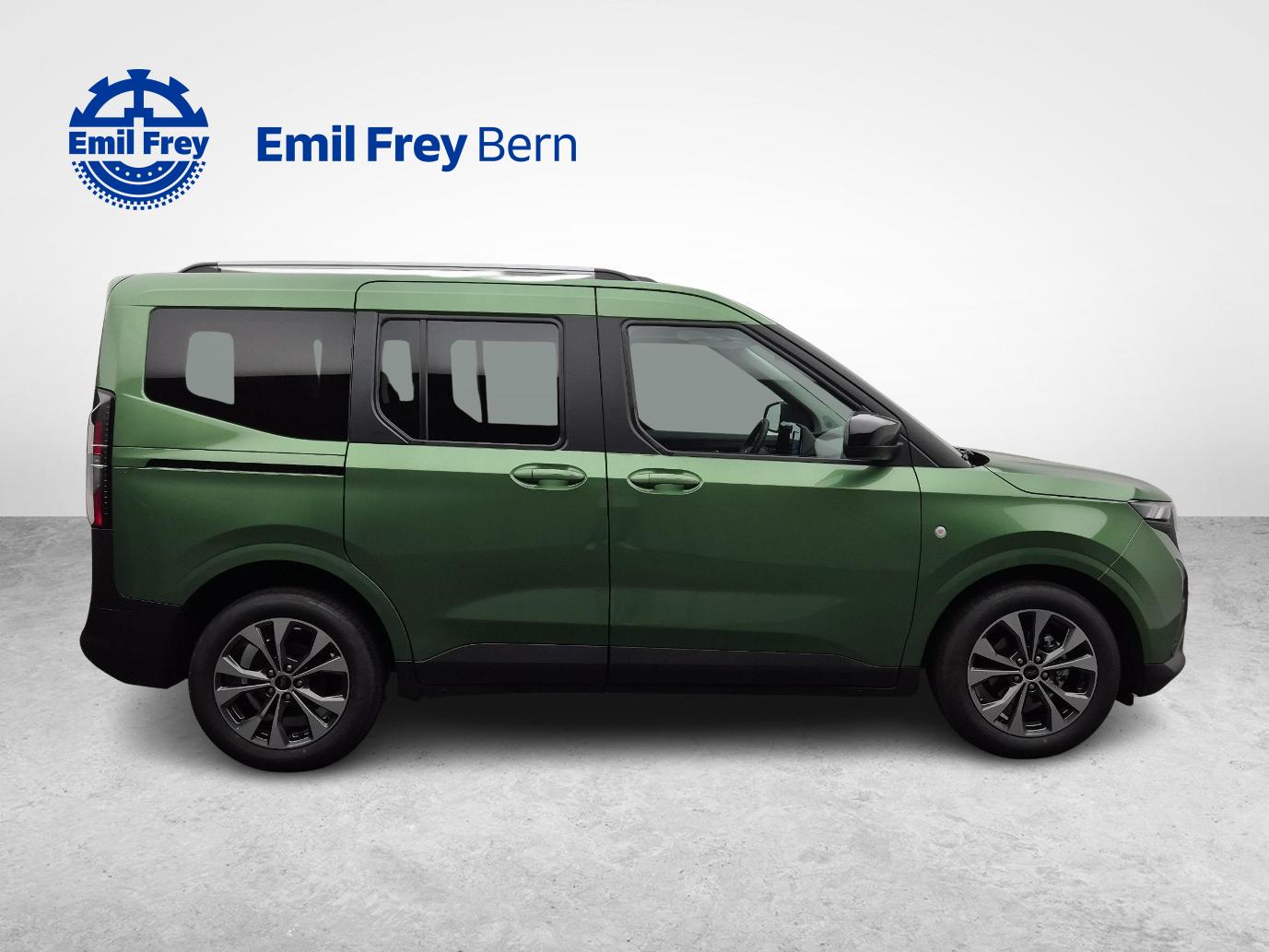 FORD Tourneo Courier 1.0 EcoBoost Titanium-image-11