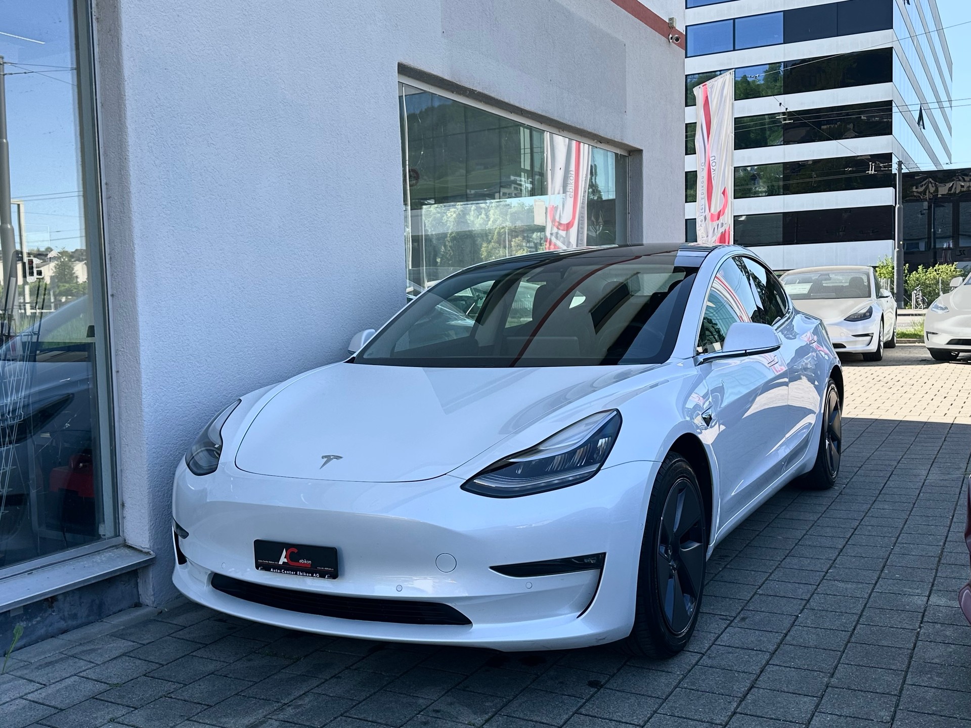 TESLA Model 3 Long Range Dual Motor AWD-image-0