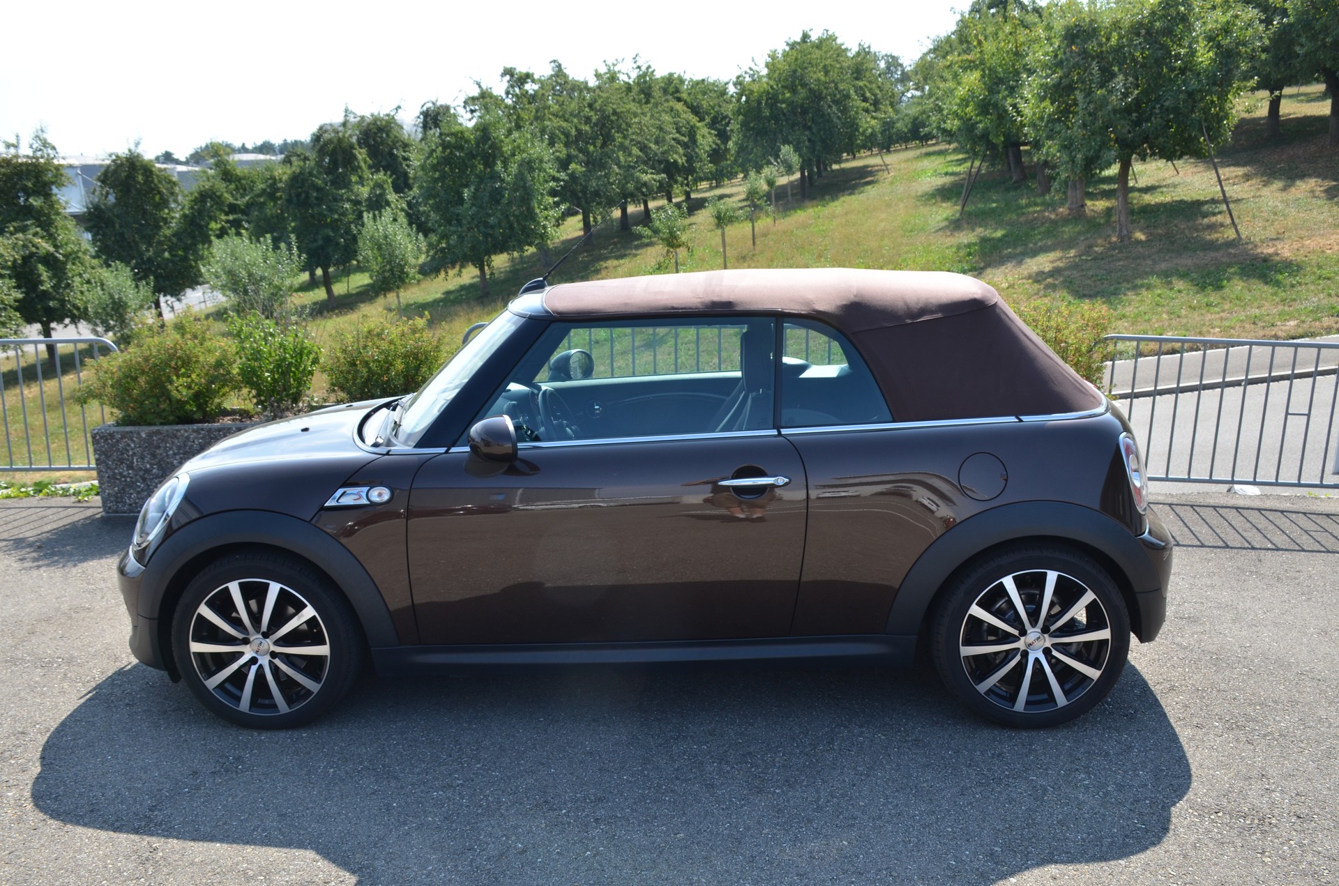 MINI Cooper S Cabriolet Steptronic-image-3