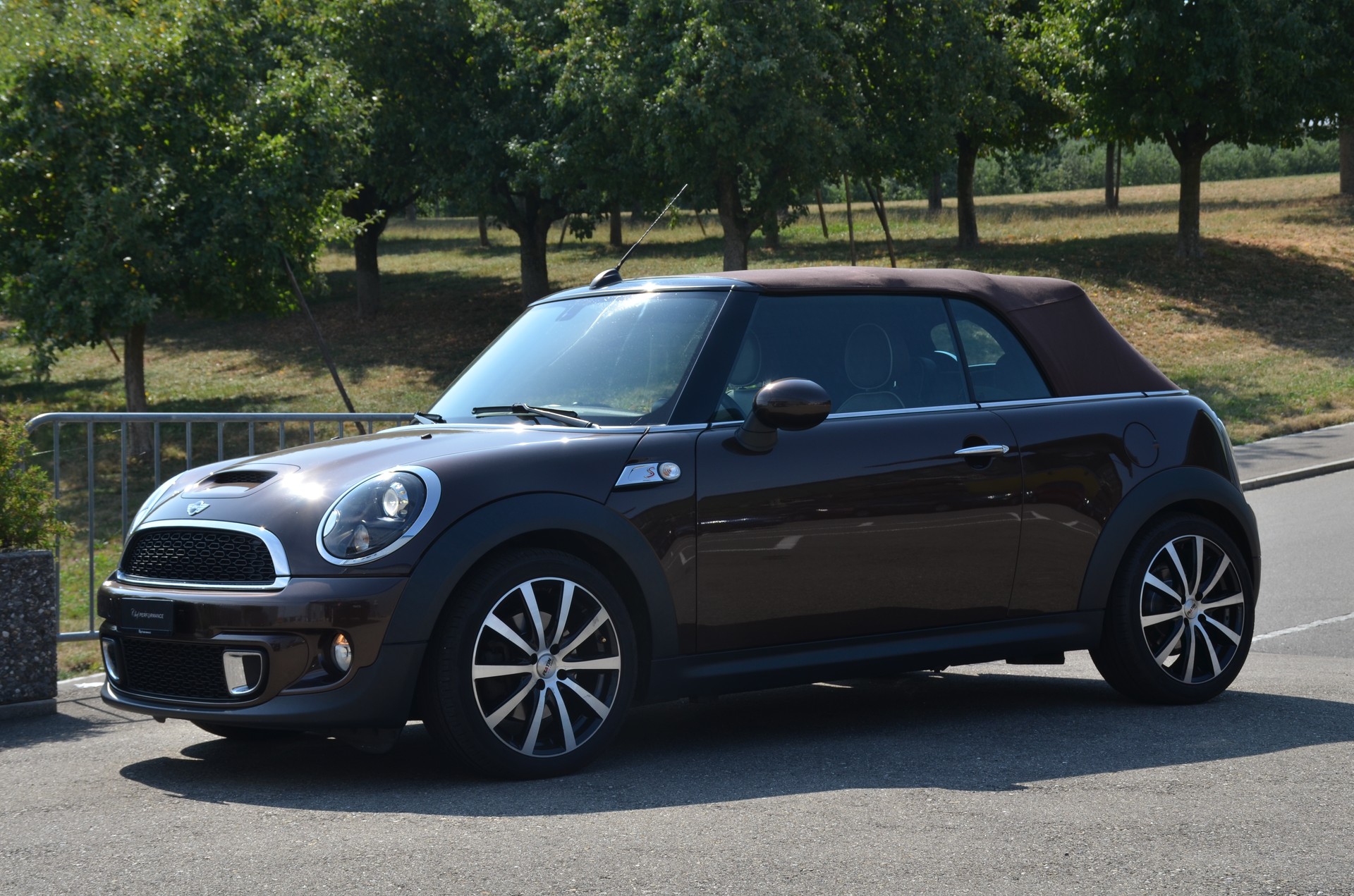 MINI Cooper S Cabriolet Steptronic-image-10