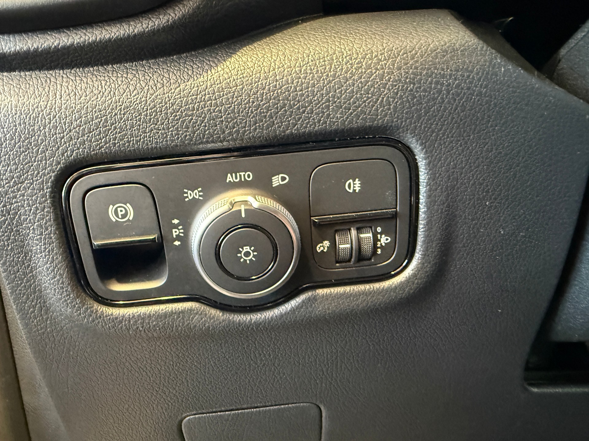 MERCEDES-BENZ Vito 116 CDI Lang Pro 9G-Tronic ***HERSTELLERGARANITE & GRATIS-SERVICE***-image-19