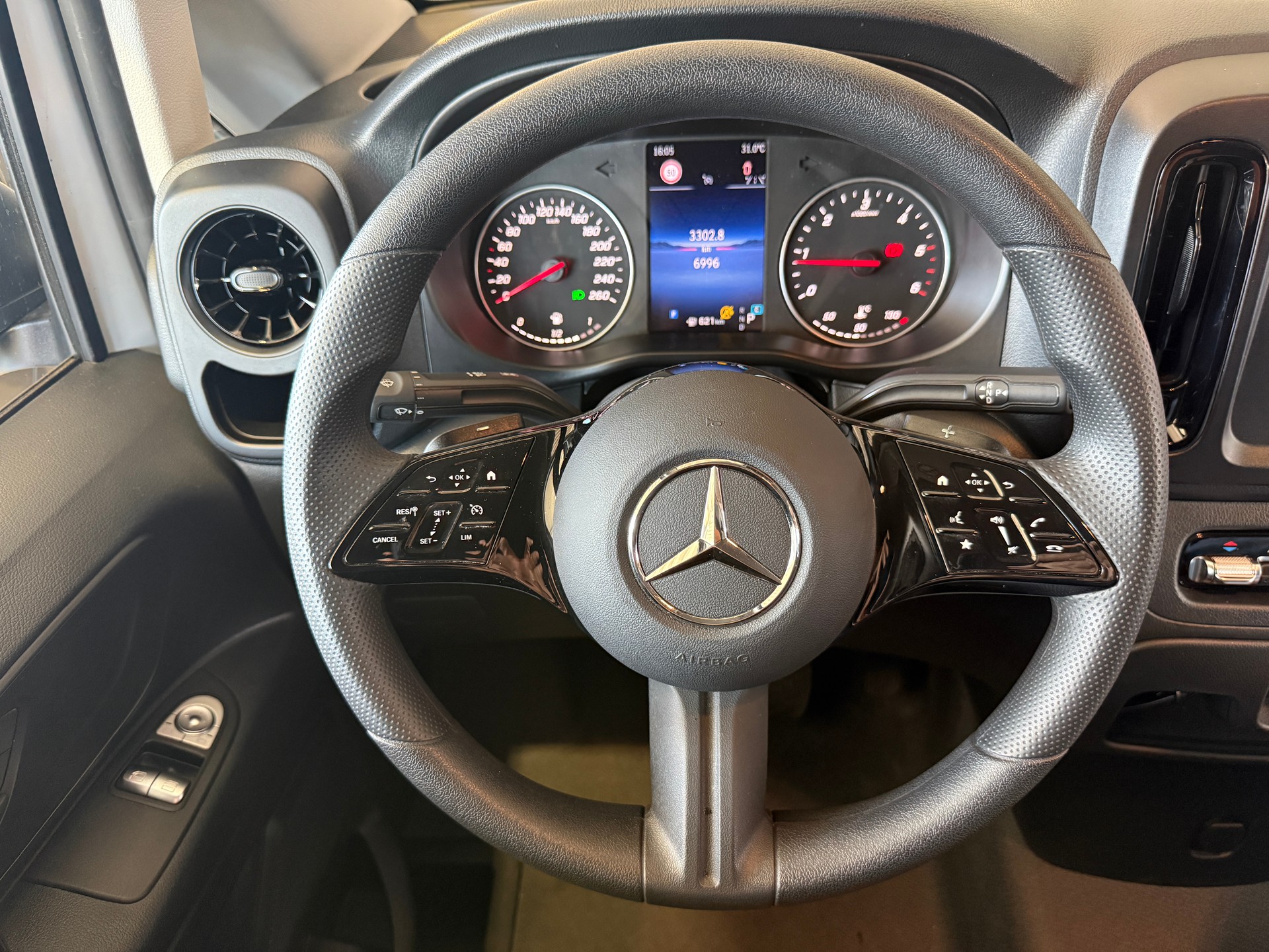 MERCEDES-BENZ Vito 116 CDI Lang Pro 9G-Tronic ***HERSTELLERGARANITE & GRATIS-SERVICE***-image-9