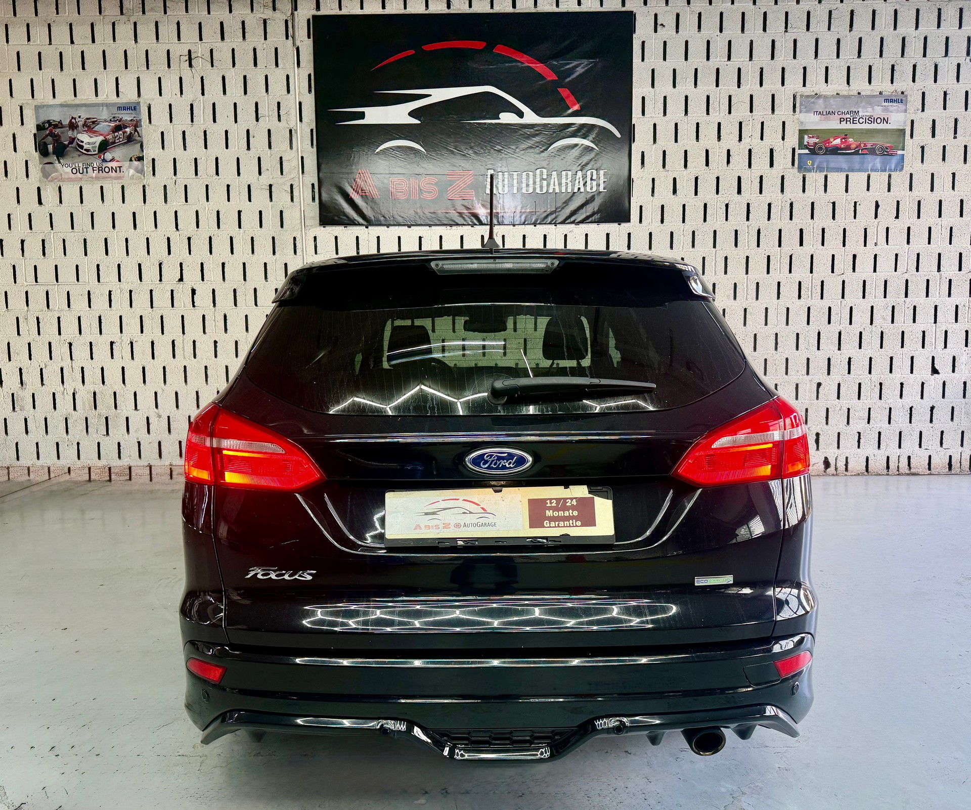 FORD Focus 1.5 SCTi ST Line-image-10