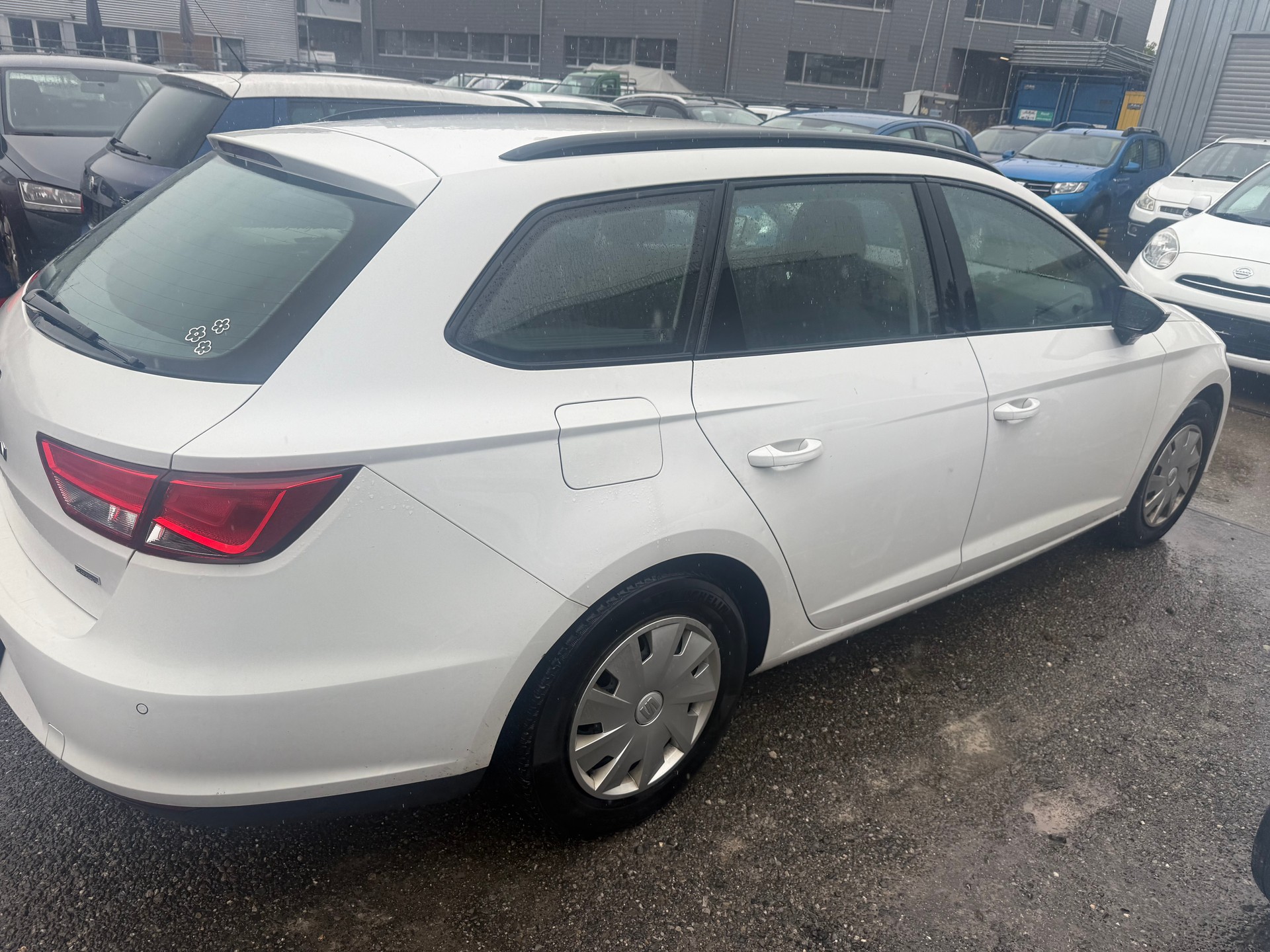 SEAT Leon ST 1.6 TDI Style 4Drive-image-2