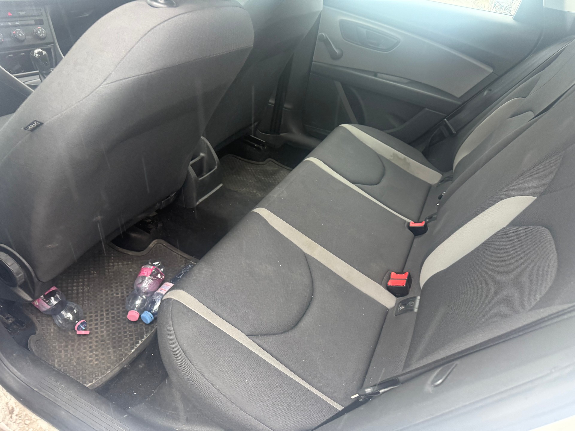 SEAT Leon ST 1.6 TDI Style 4Drive-image-8
