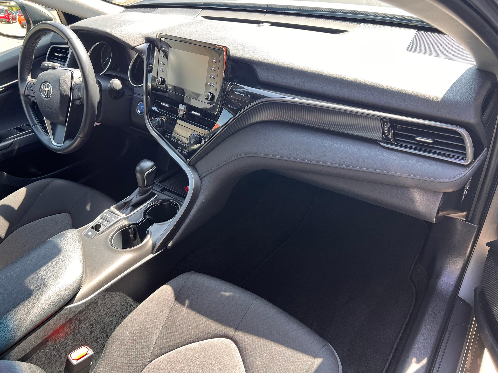 TOYOTA Camry 2.5 HSD Comfort-image-13